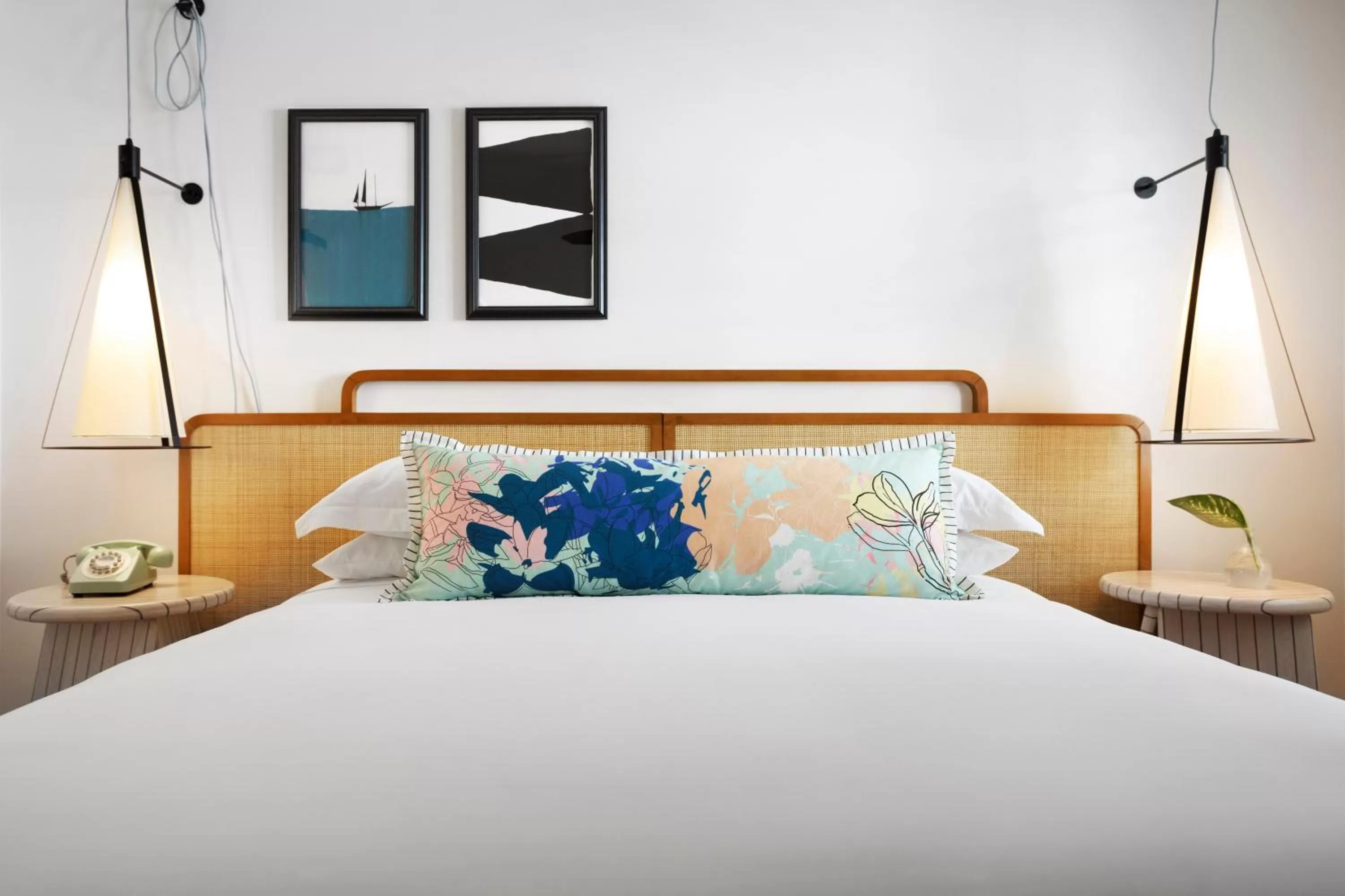 Premium King Room with Patio in Ella's Cottages - Key West Historic Inns