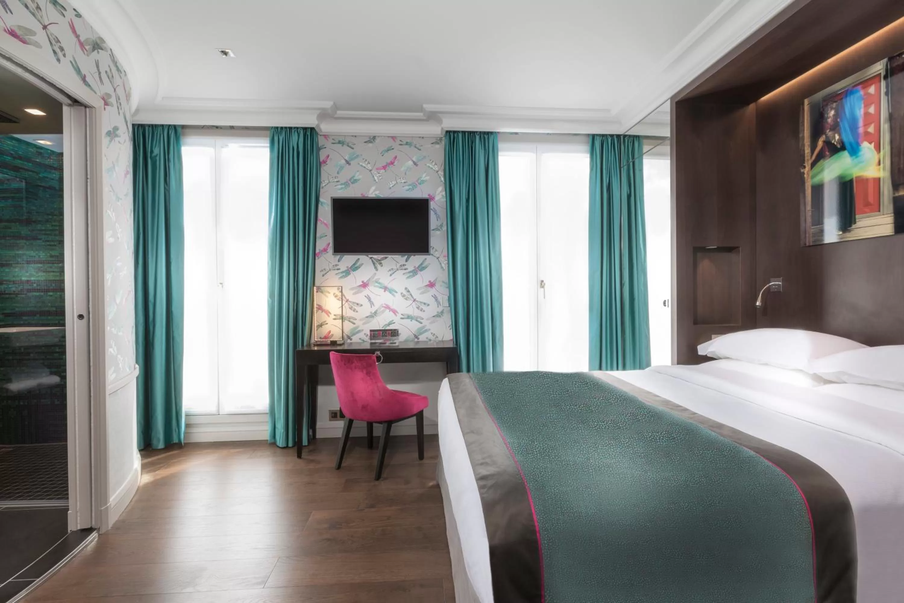 Deluxe Double Room with Terrace in Vendôme Opera Hotel