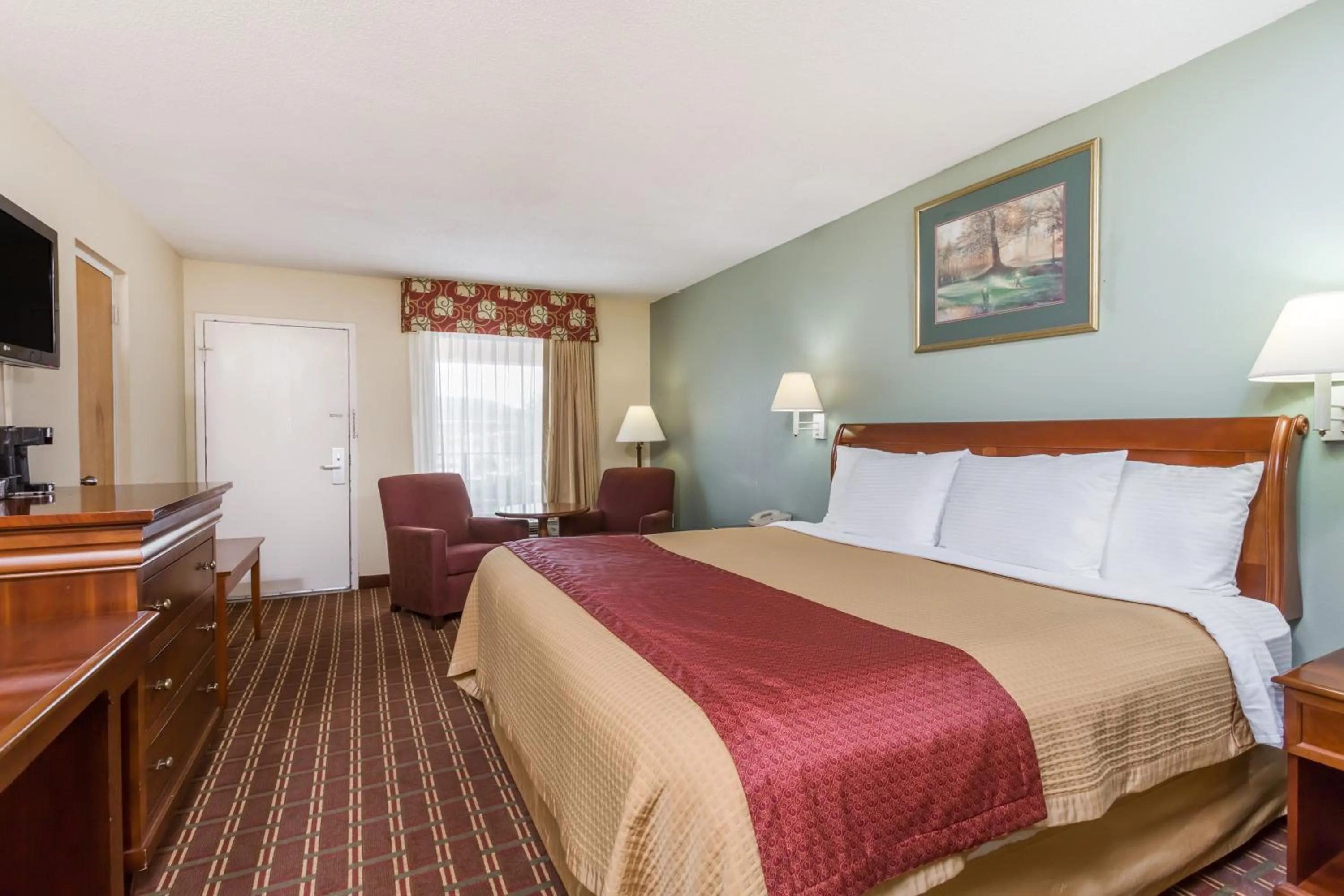 Standard King Room - Smoking in Days Inn by Wyndham Orangeburg
