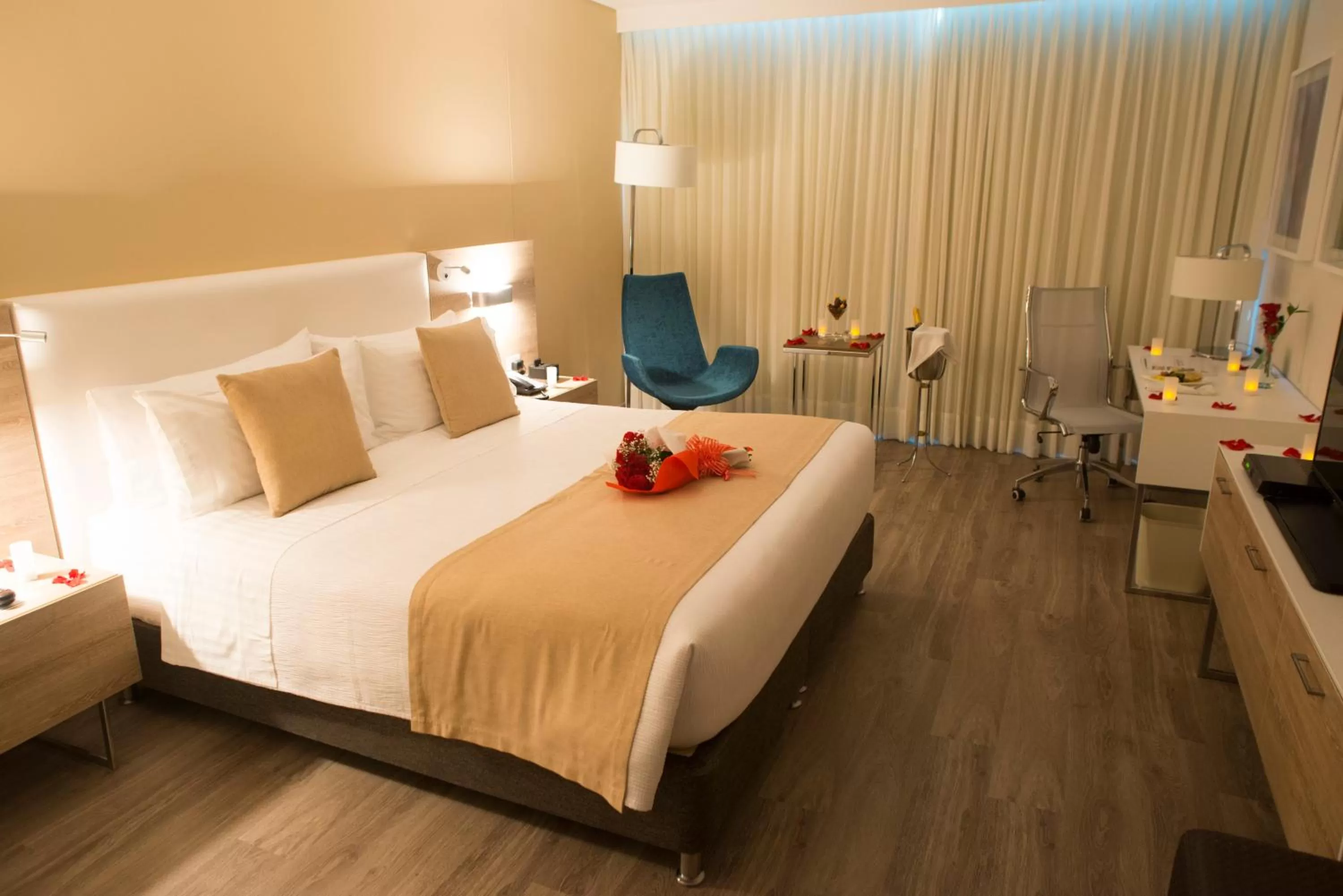Standard King Room - High Floor in Holiday Inn Cúcuta by IHG