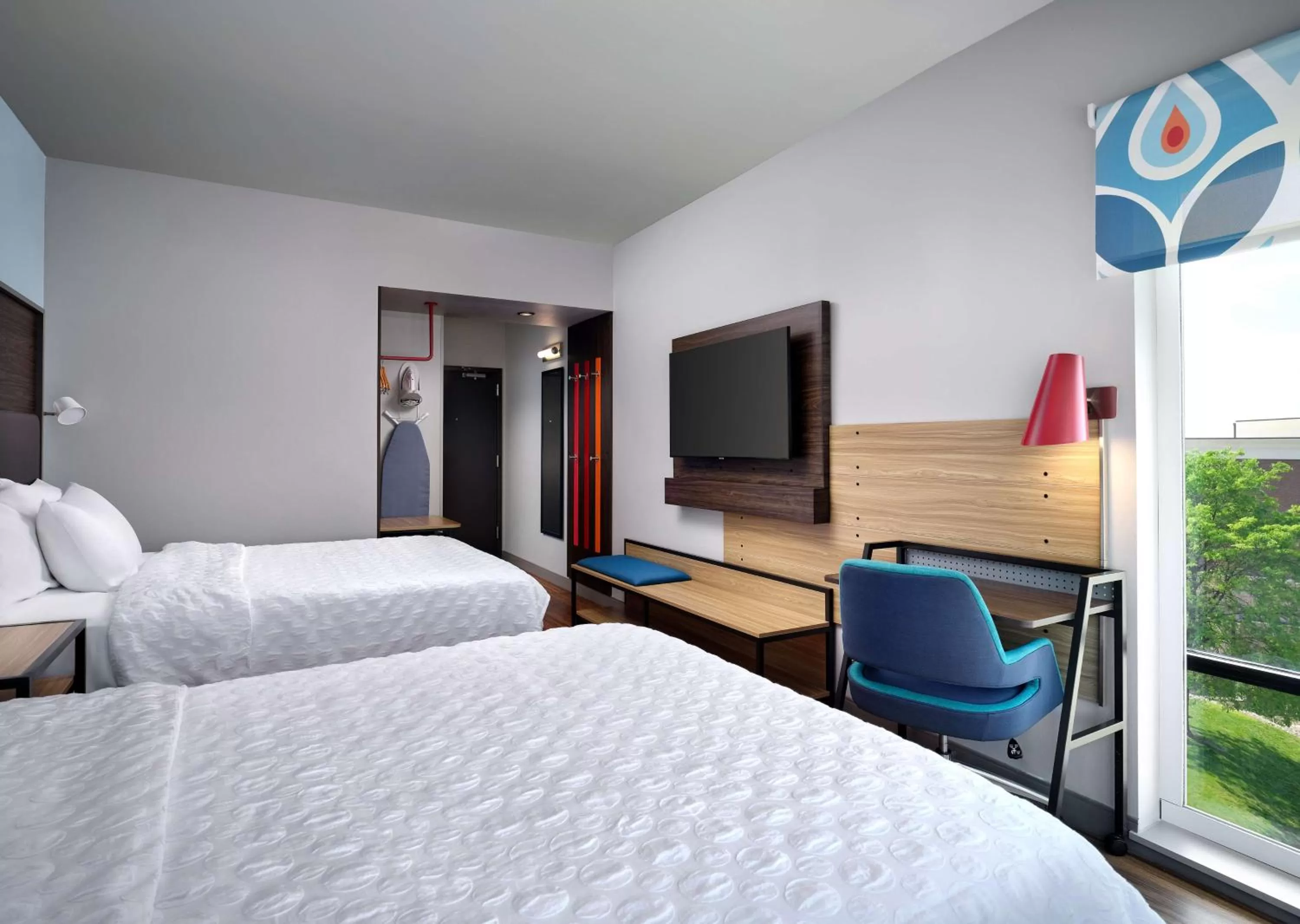 Queen Room with Two Queen Beds - Hearing Access in Tru By Hilton Indianapolis Downtown, In