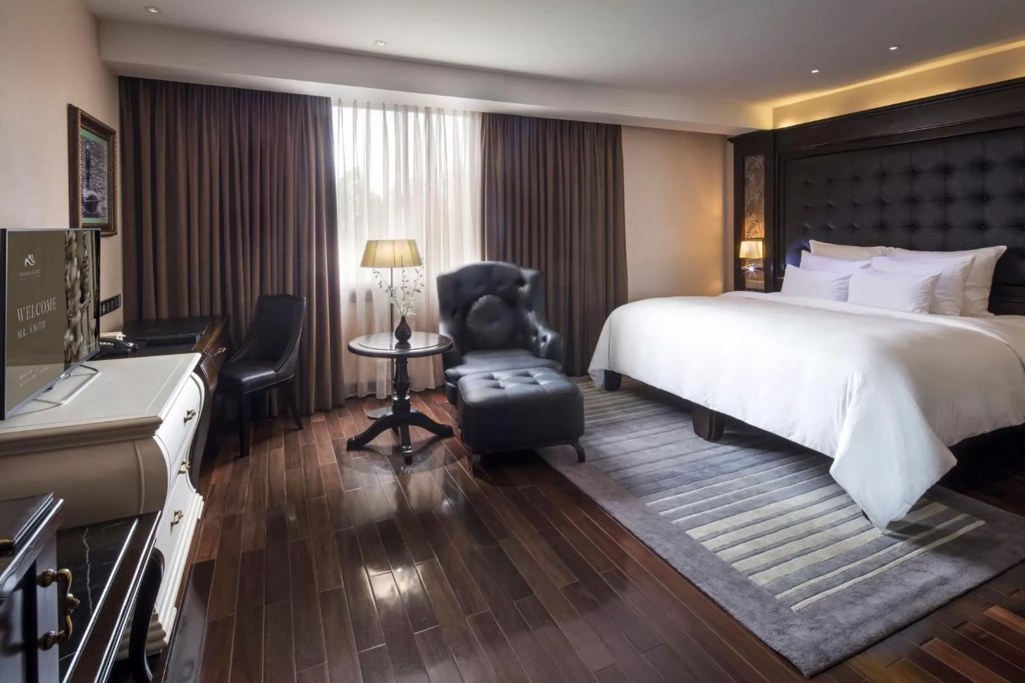 Classic Suite with 2 Single beds in Paradise Suites Hotel