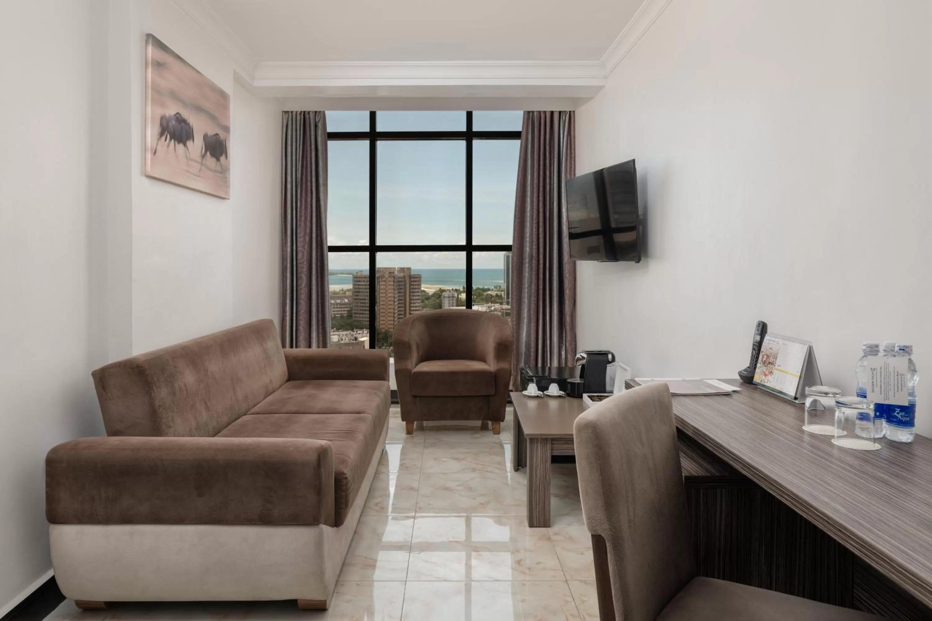 Junior Queen Suite 19th Floor in Golden Tulip Dar Es Salaam City Center Hotel