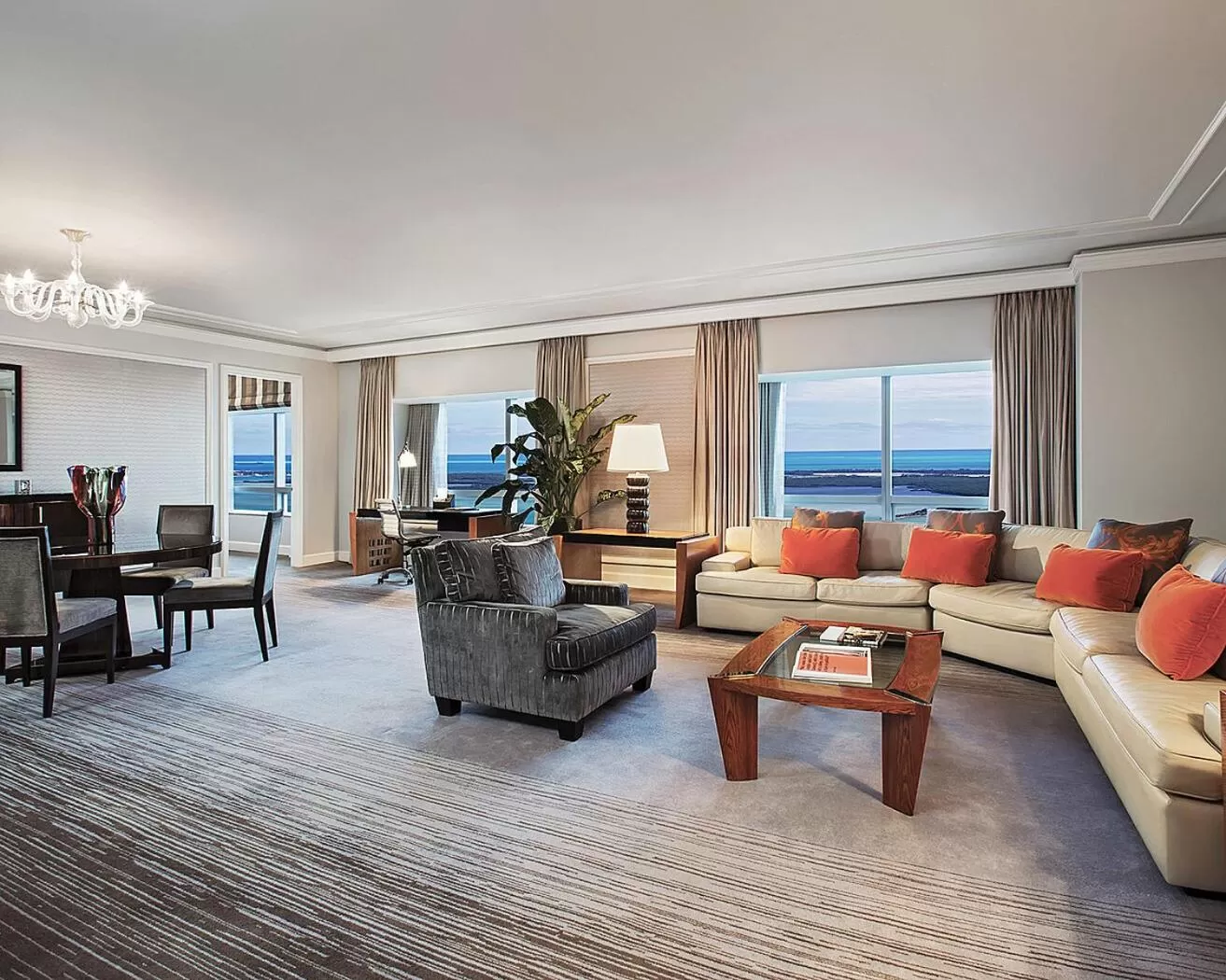 Bayfront Presidential Suite in Four Seasons Hotel Miami