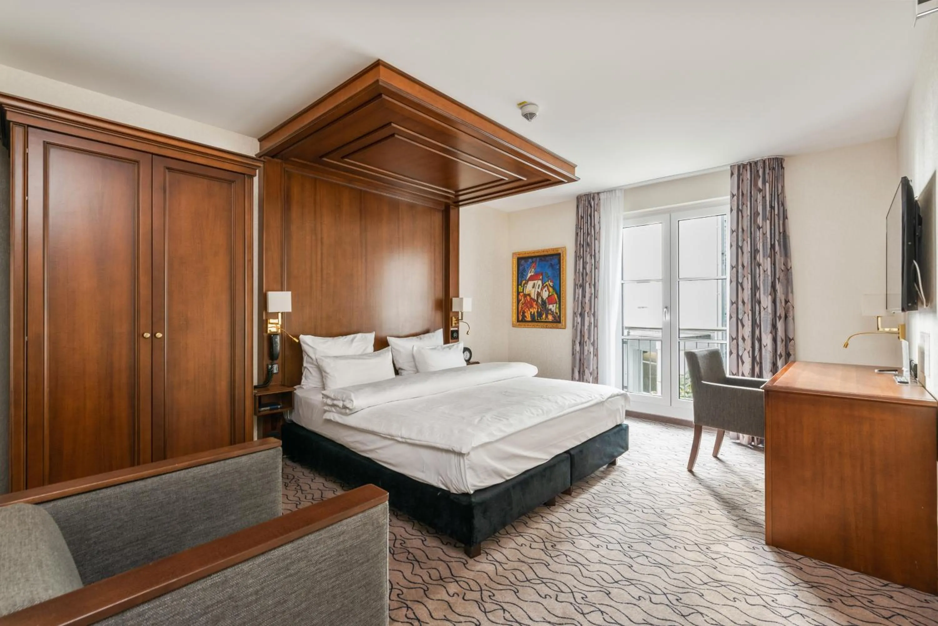 Club Double Room with Courtyard View in AdvaStay by KING's