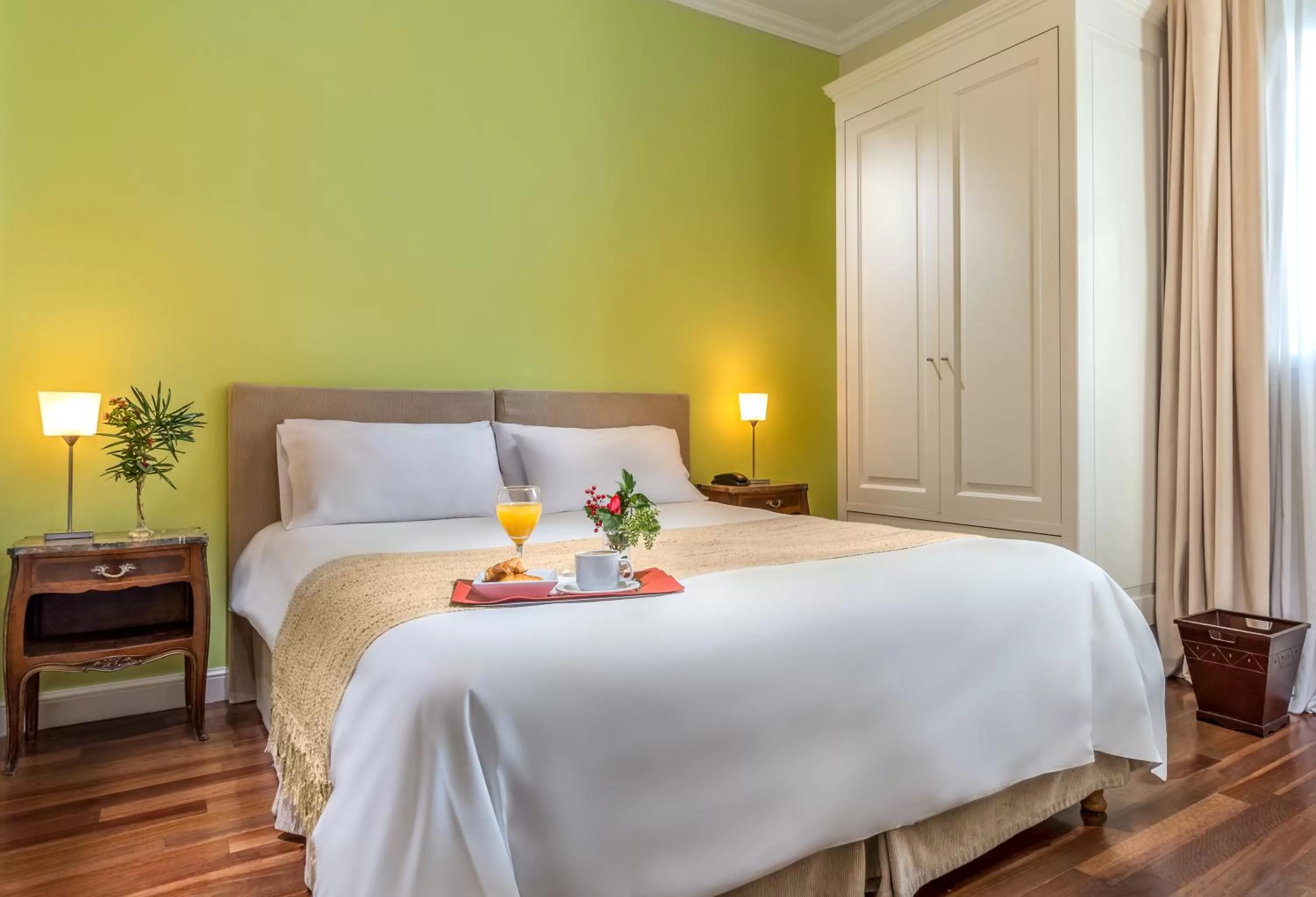 Superior Double Room in 248 Finisterra