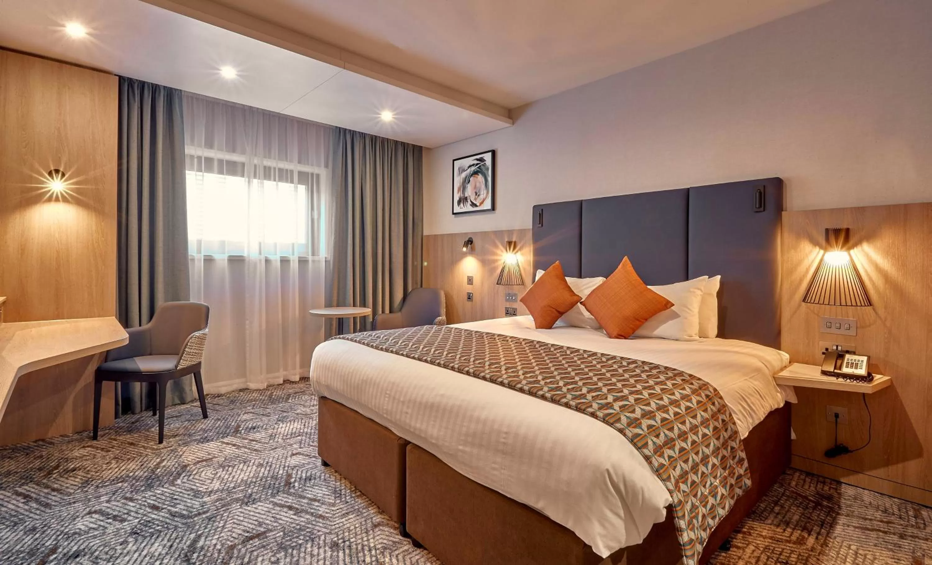 Standard King Room in Crowne Plaza Reading