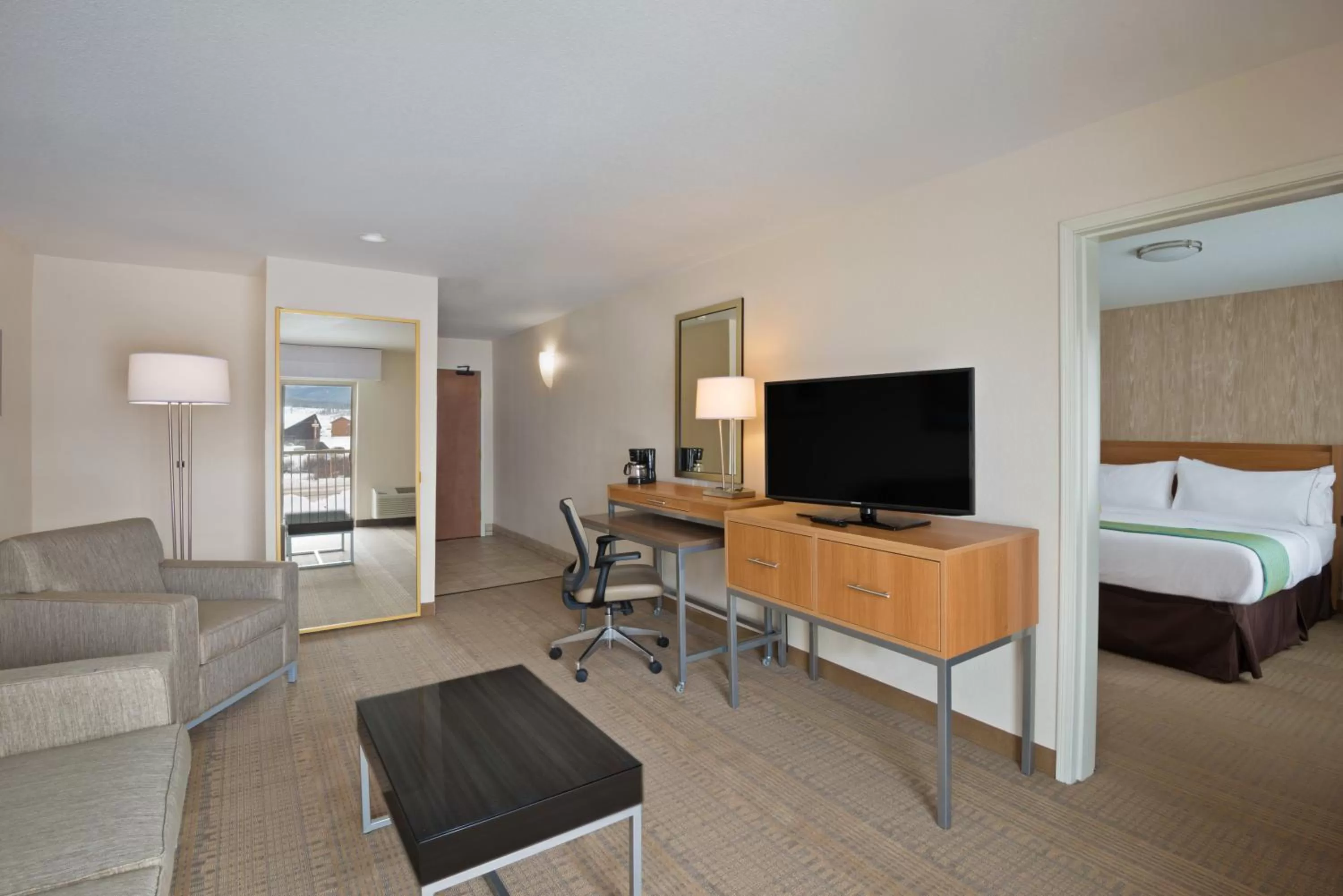 One-Bedroom Suite in Holiday Inn Express Hotel & Suites Fraser Winter Park Area by IHG