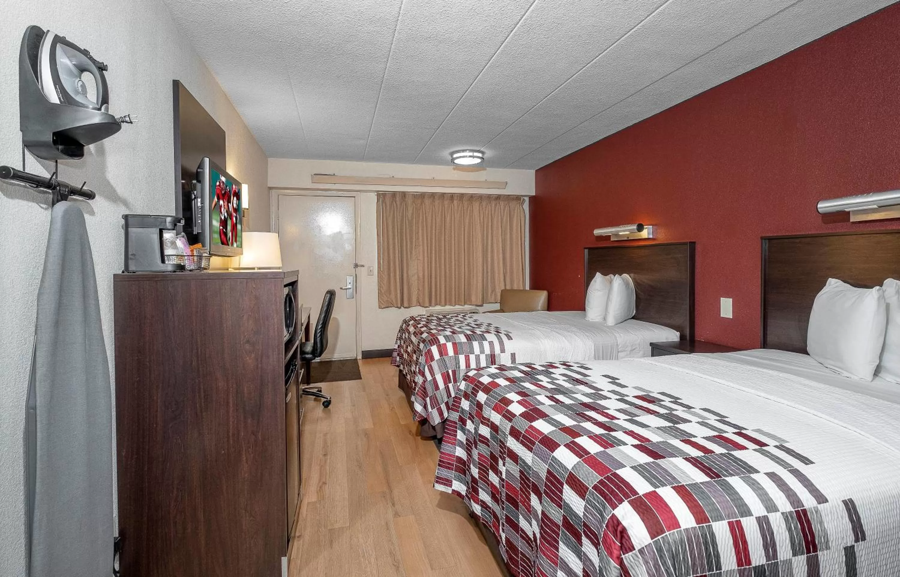 Standard Room with Two Double Beds Smoke Free in Red Roof Inn Mt Laurel