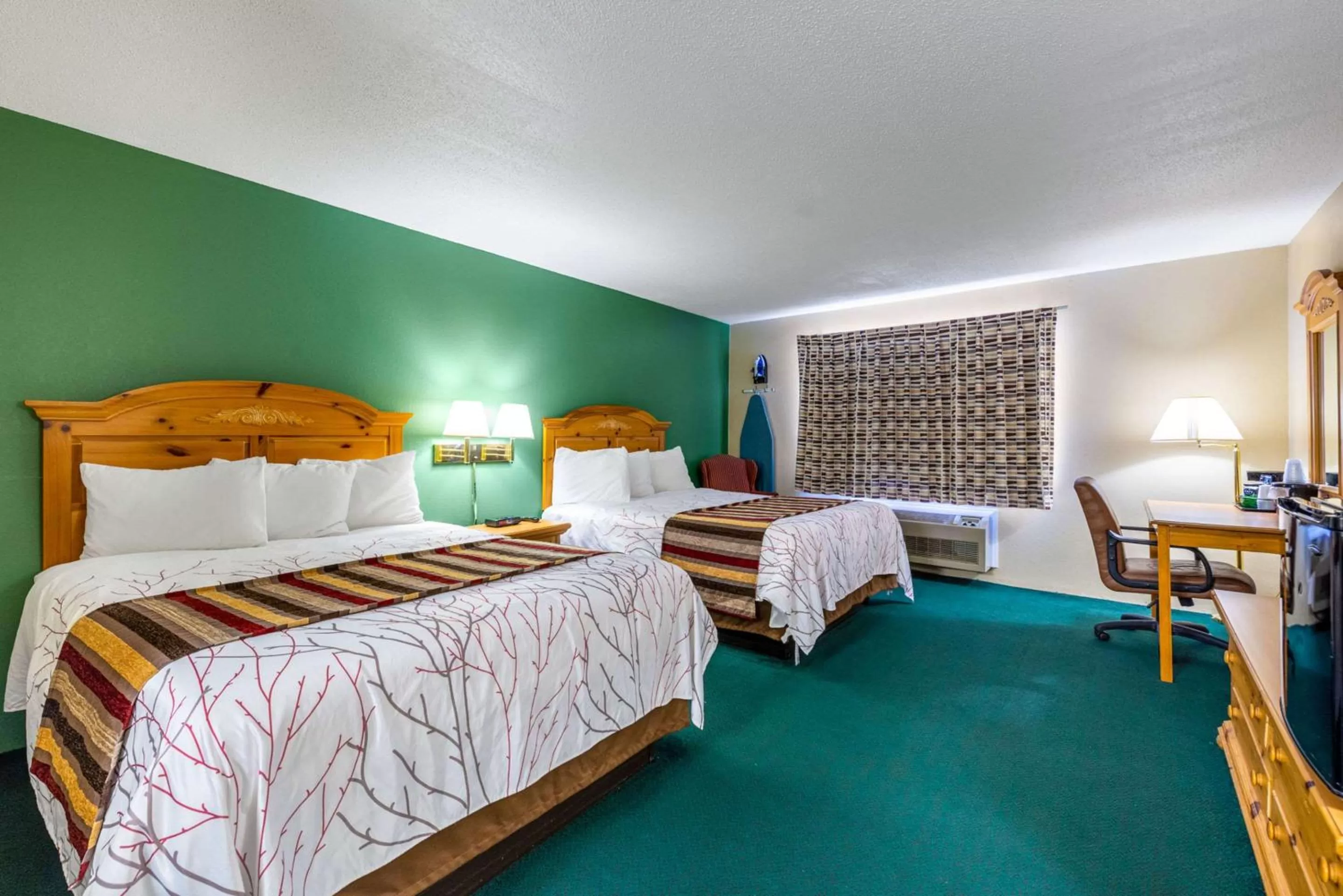 Queen Room with Two Queen Beds - Non-Smoking in Rodeway Inn