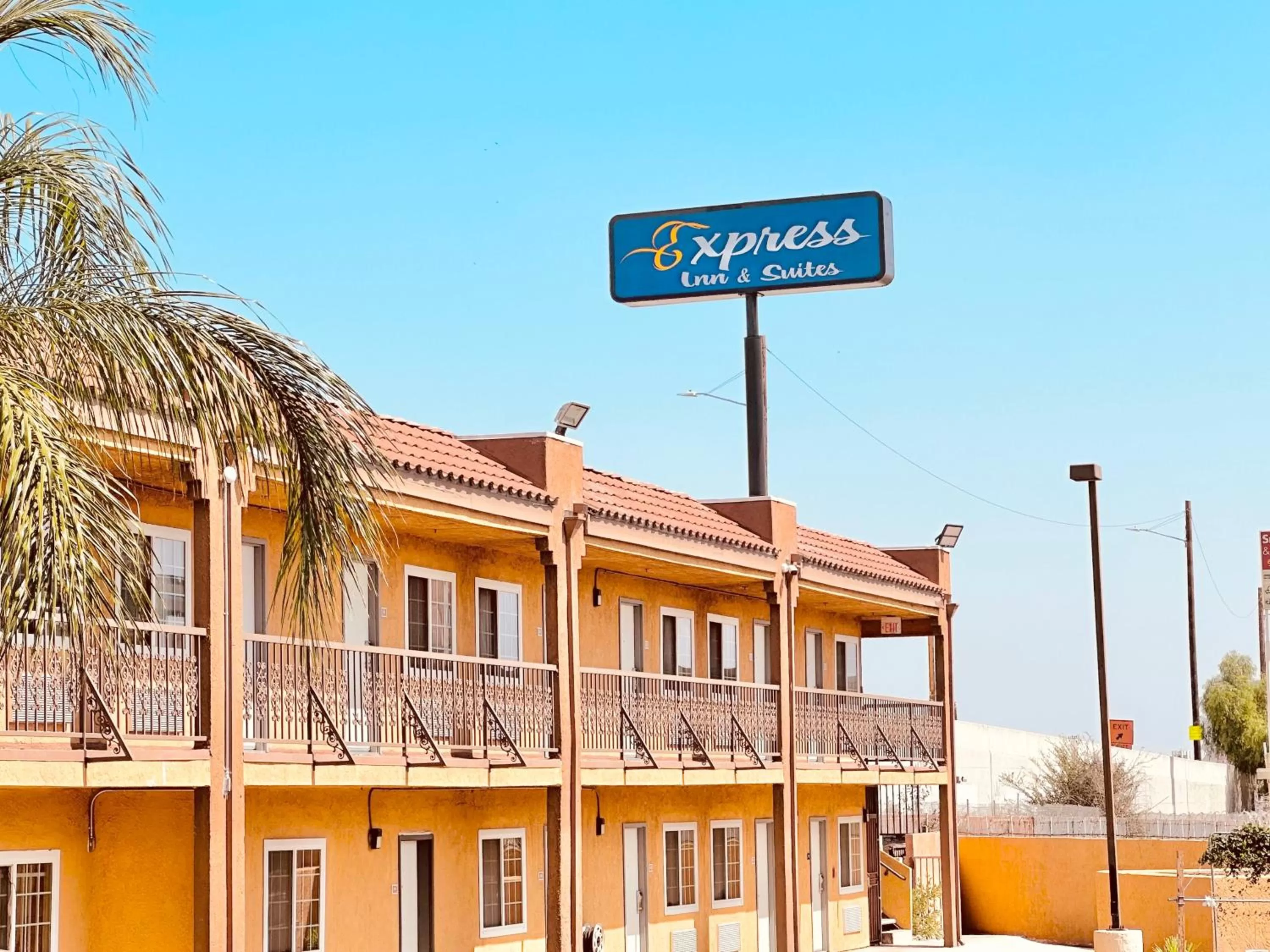 Express Inn & Suites Ontario Airport
