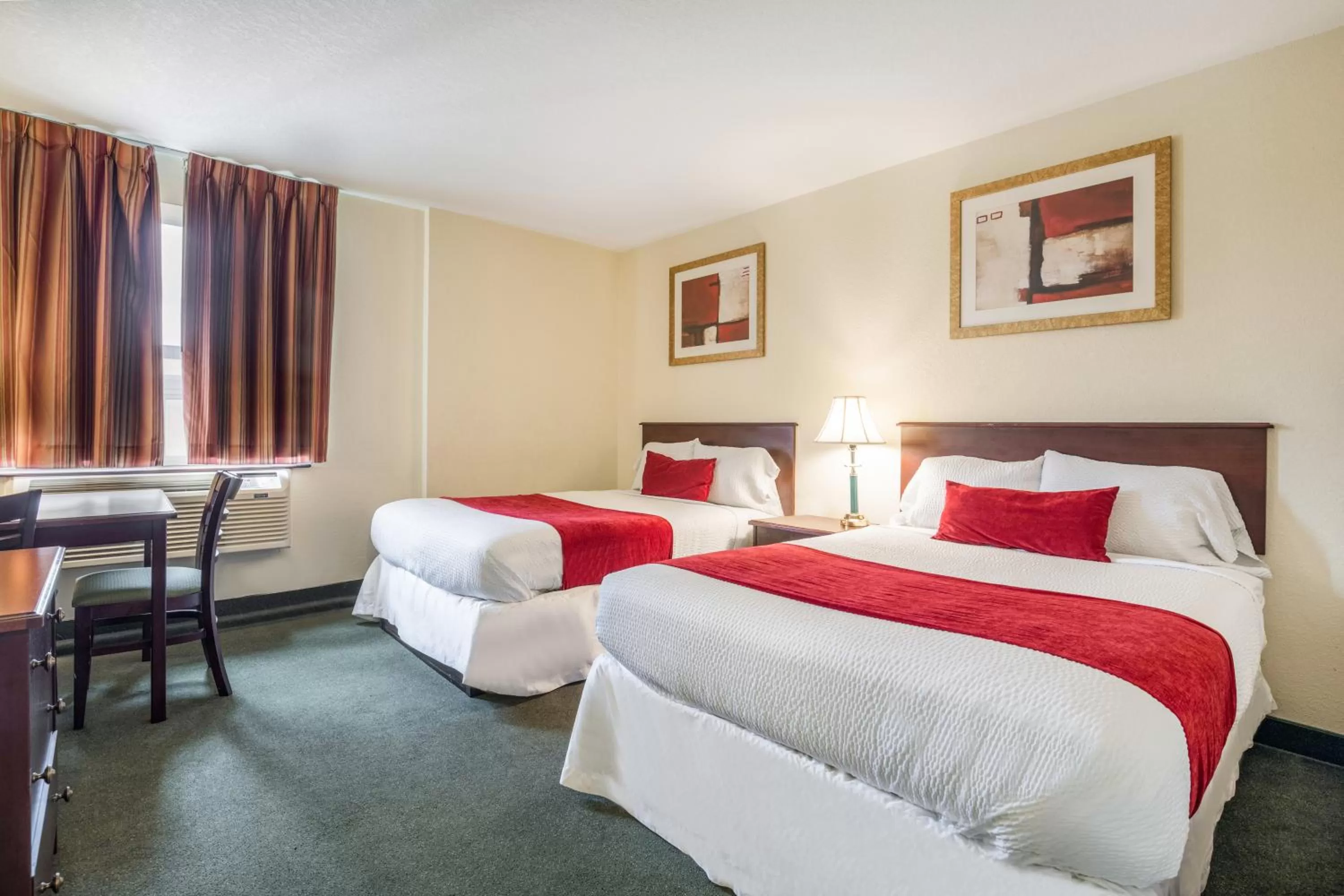 Double Room with Two Double Beds - Non-Smoking in Knights Inn Orillia