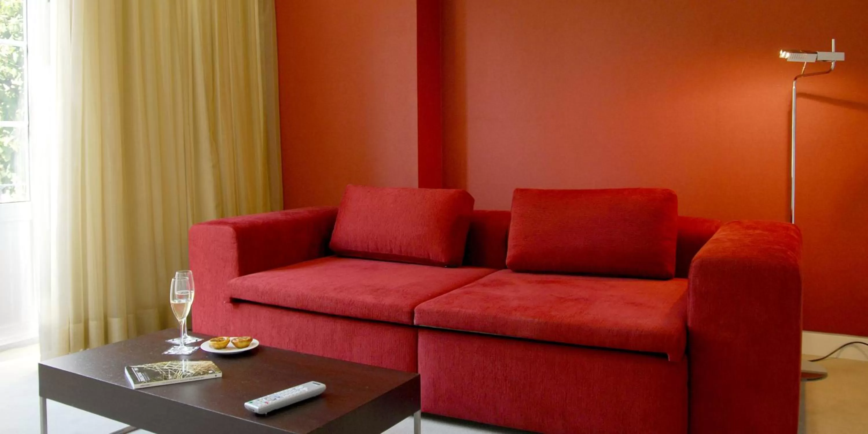 Suite in Hotel Jeronimos 8