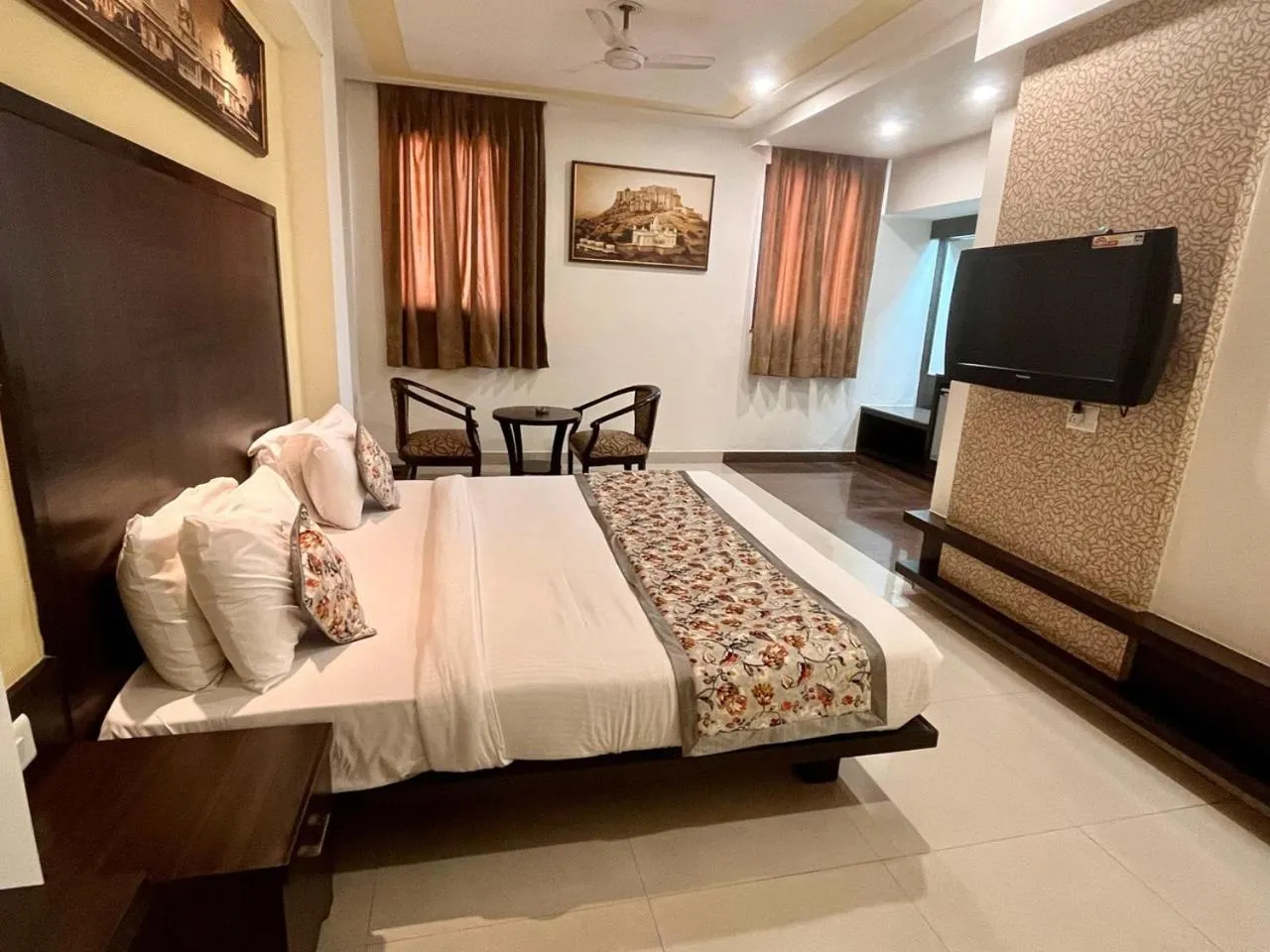 Executive Double Room - single occupancy in Ratnawali – A Vegetarian Heritage Hotel
