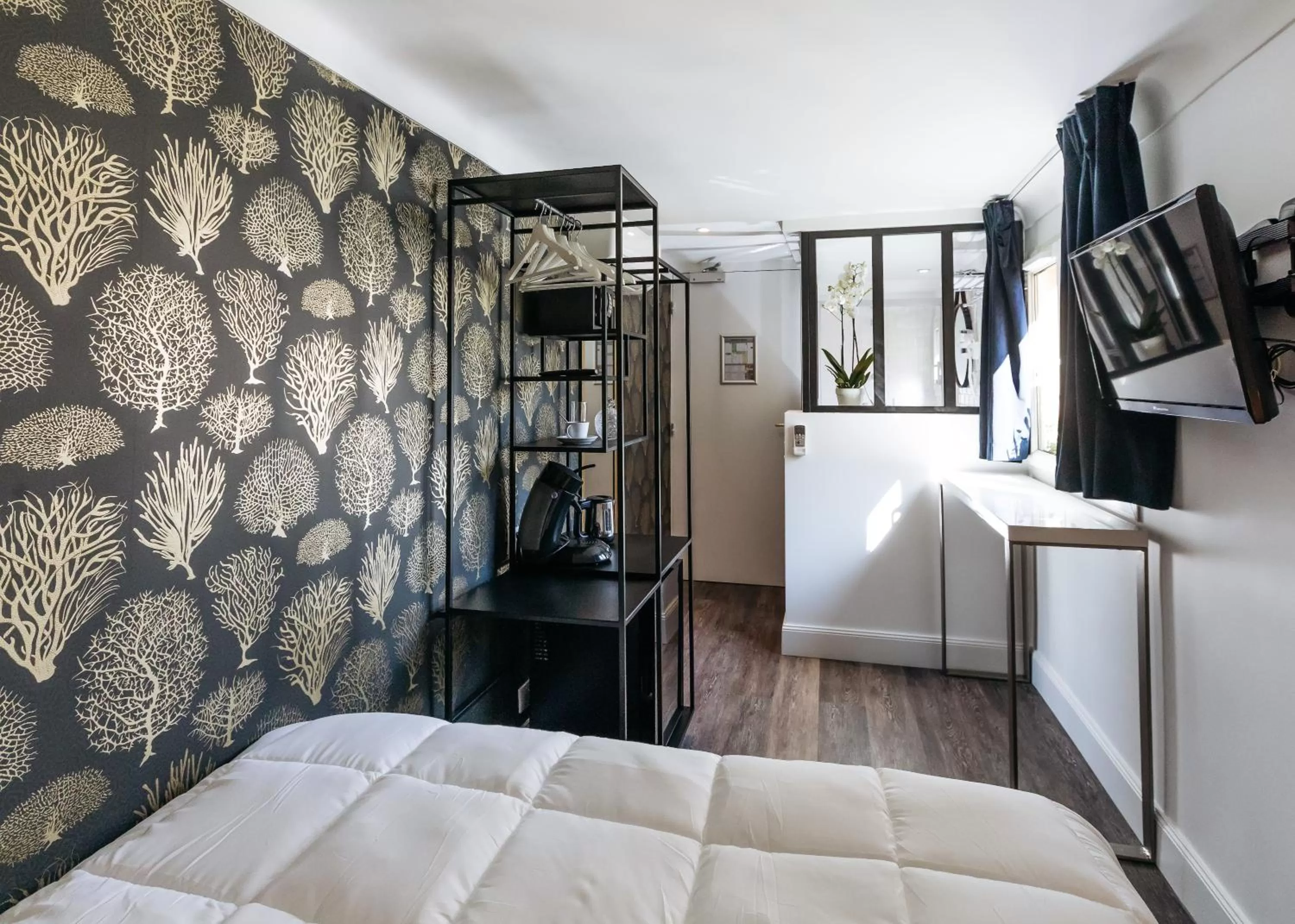 Superior Single Room in Arome Hôtel