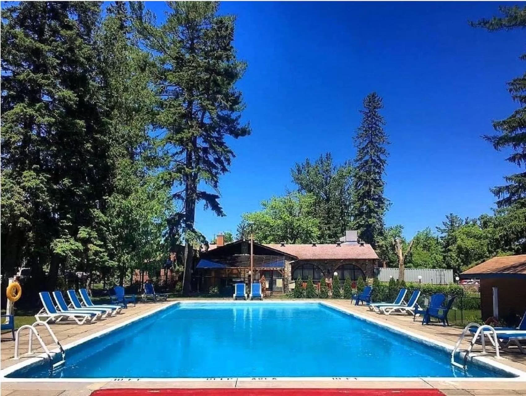 Ramada by Wyndham Ottawa On The Rideau