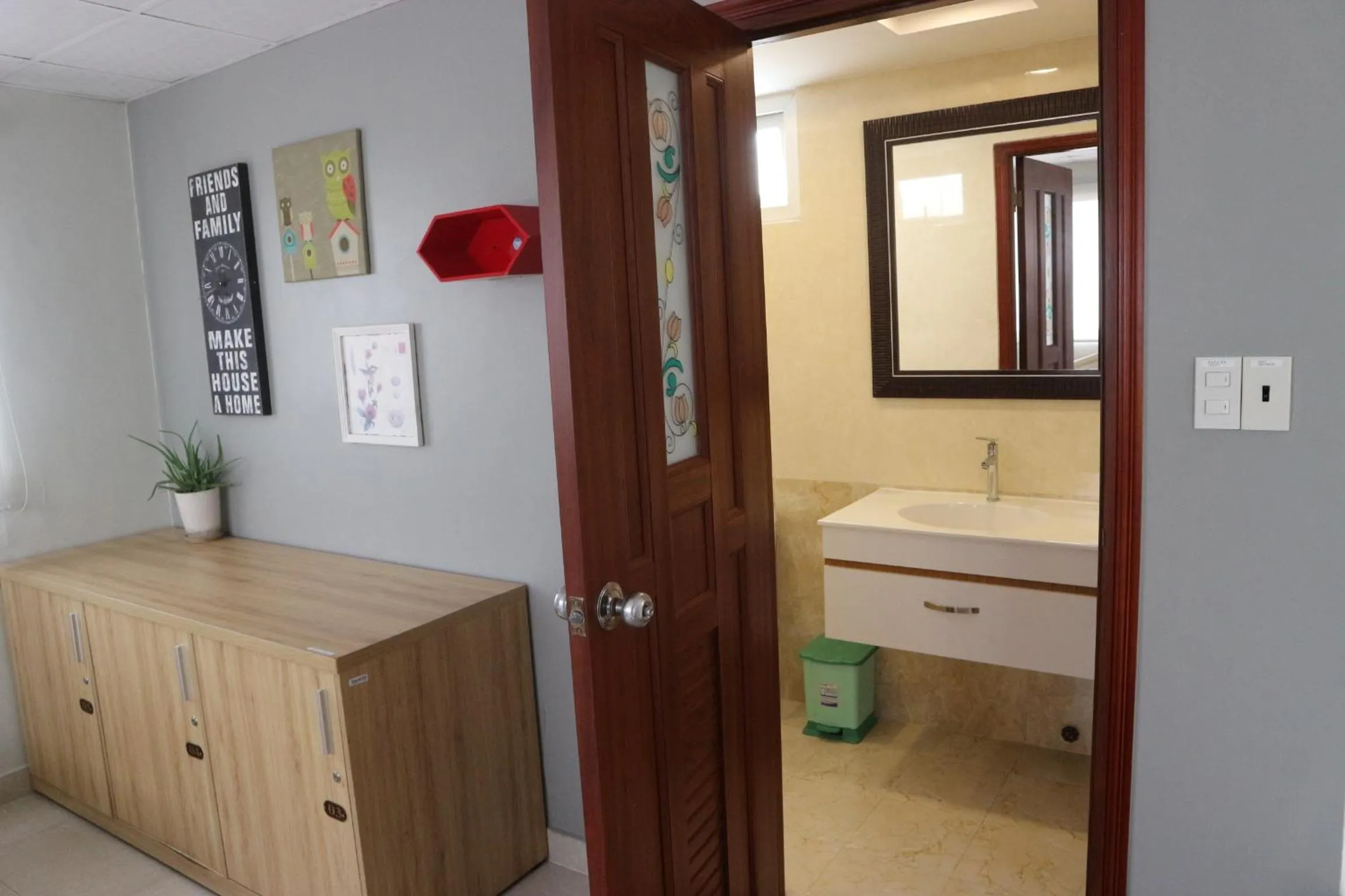 Single Bed in Mixed Dormitory Room in Long Hostel