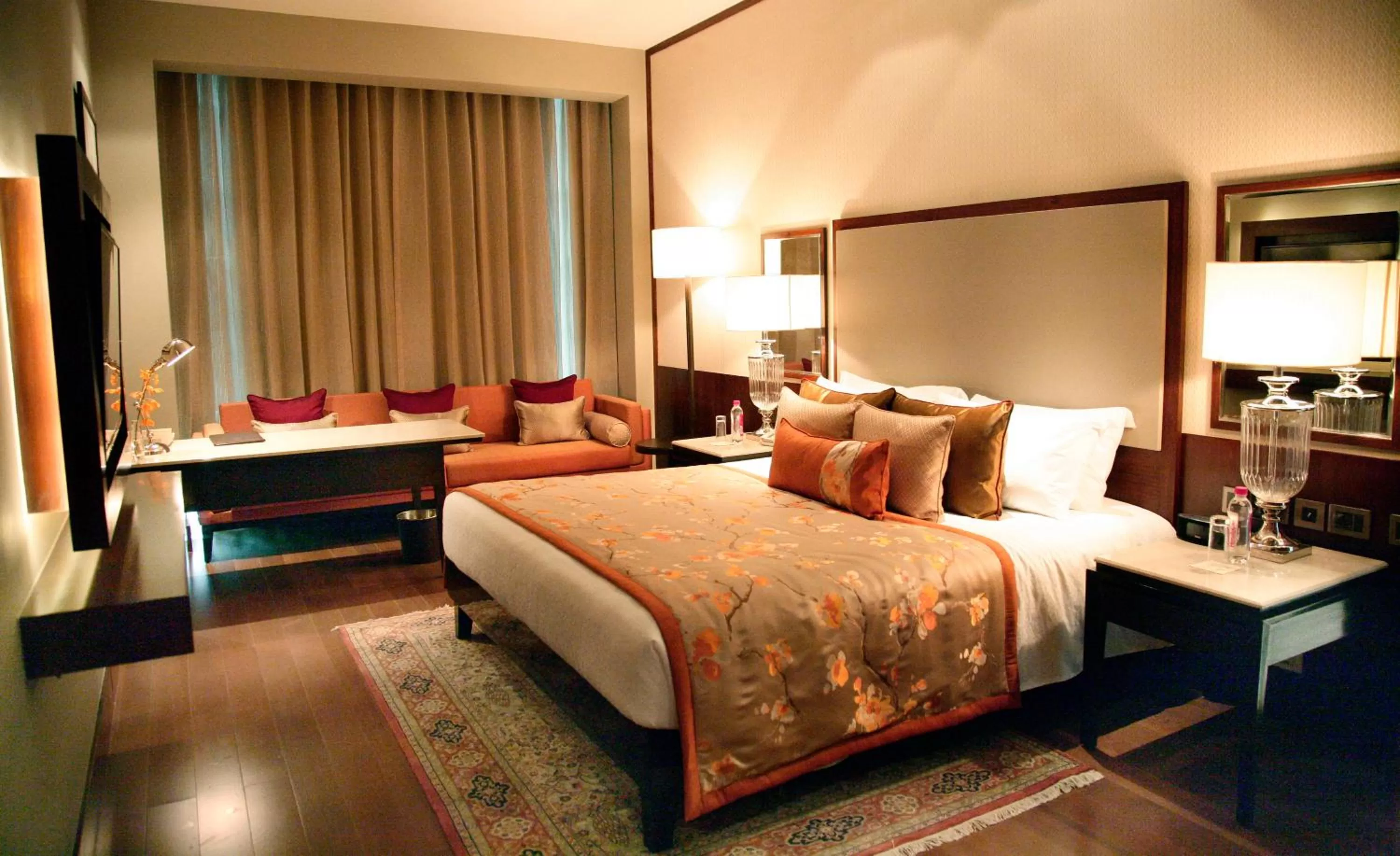 Luxury Room King Bed - single occupancy in Taj Bangalore