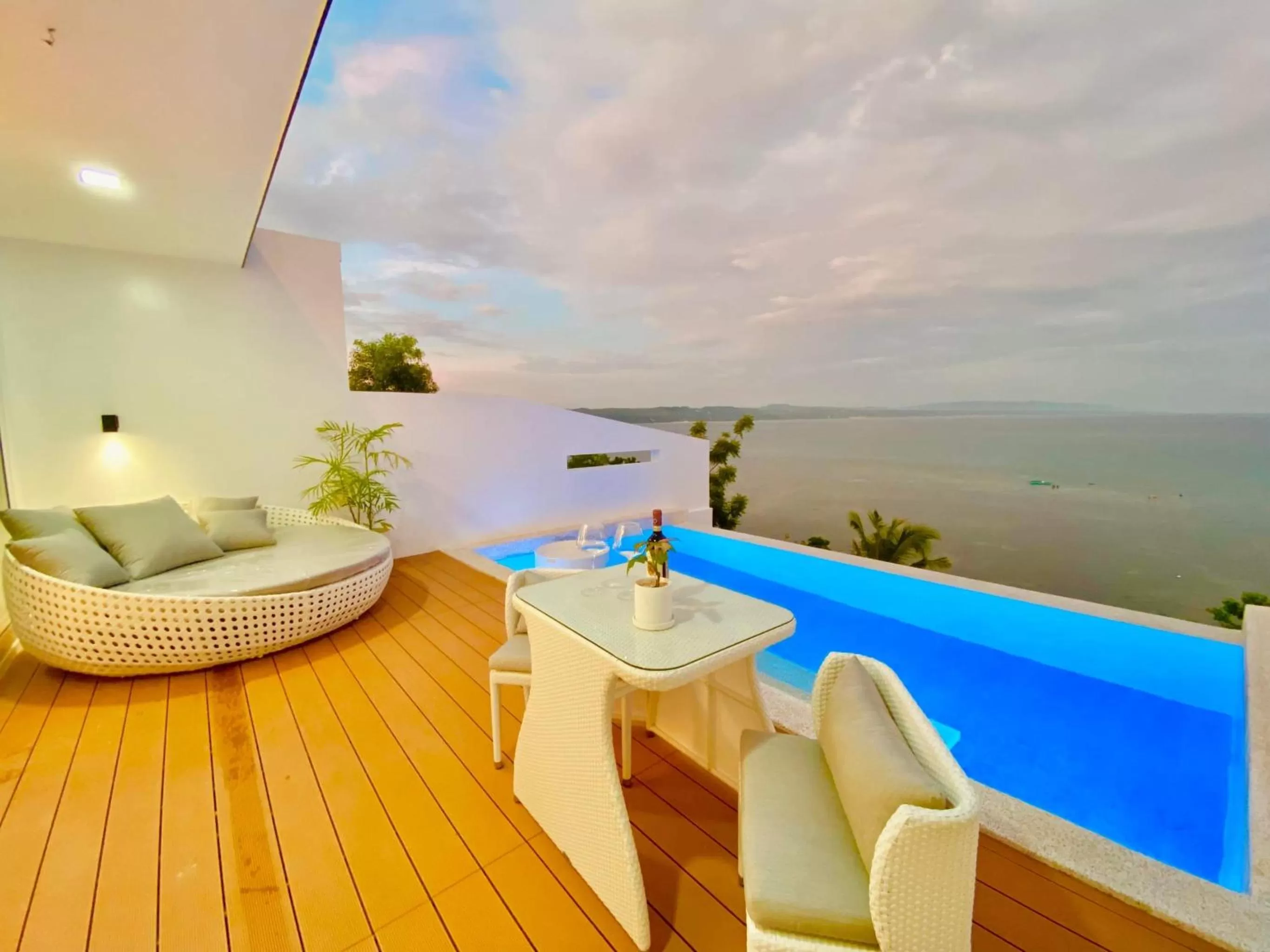 King Suite with Ocean View in Epic Suites Bohol ADULTS ONLY