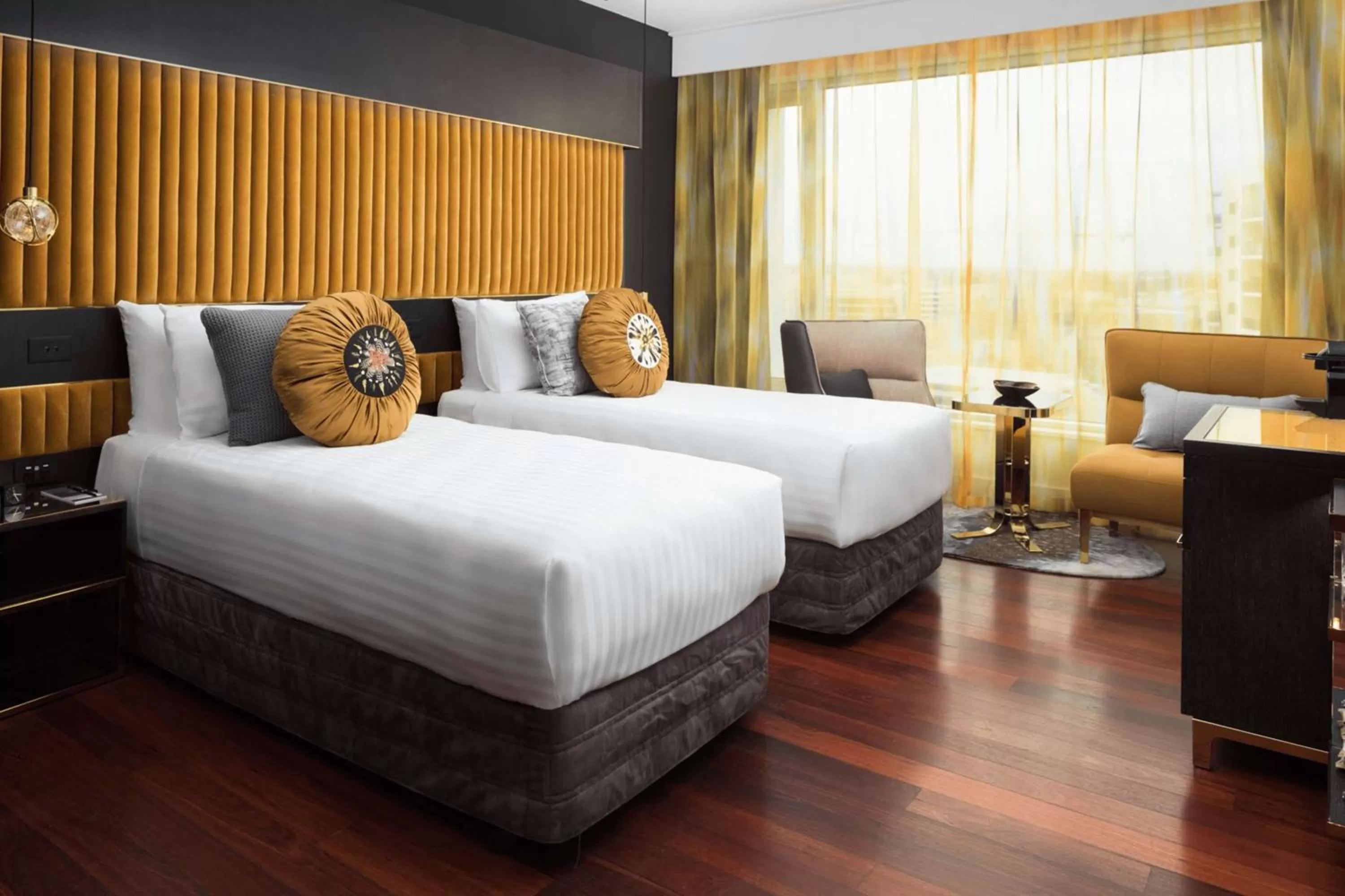 Deluxe Twin Room in QT Perth