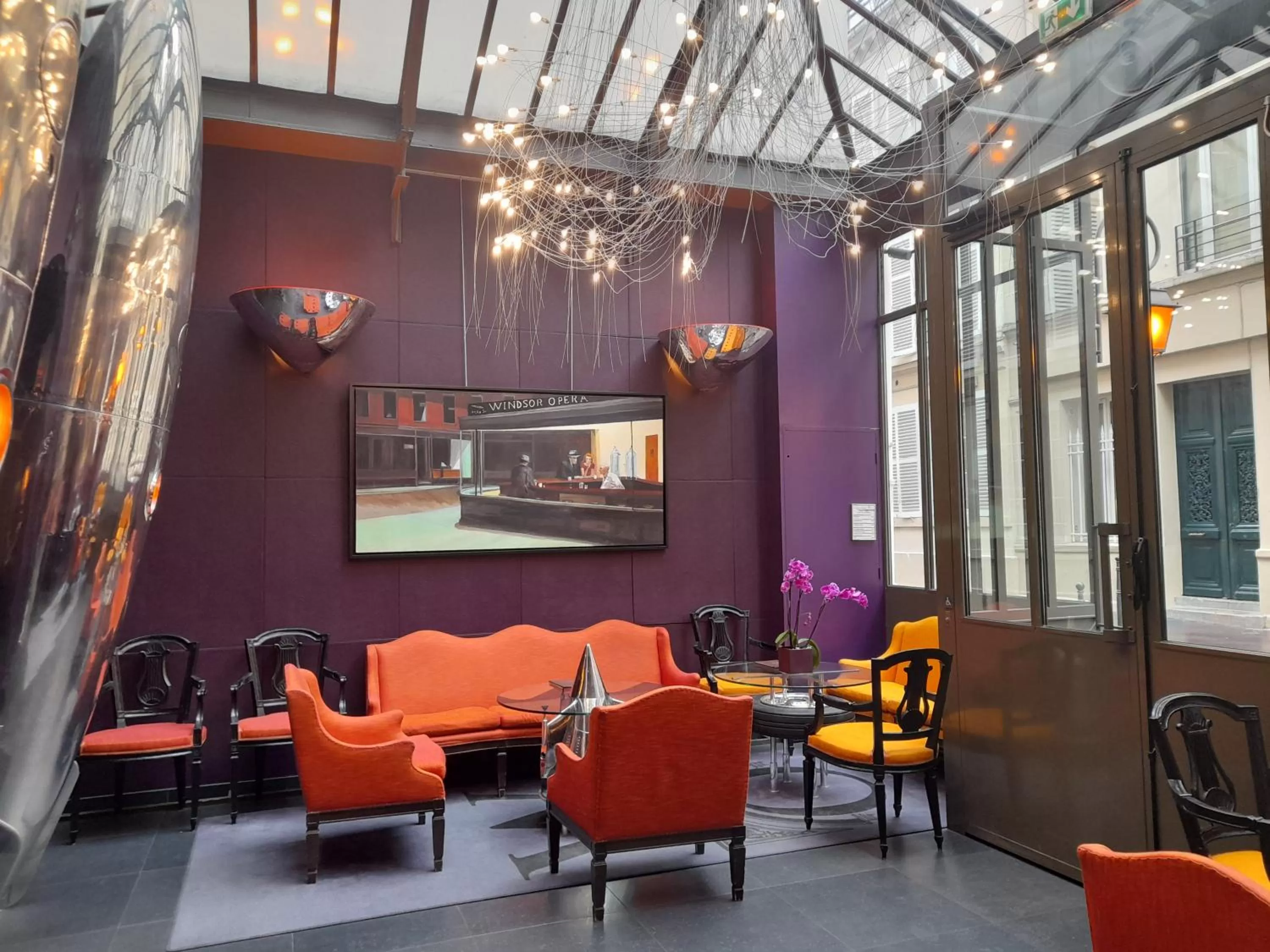Lobby or reception in Windsor Opera