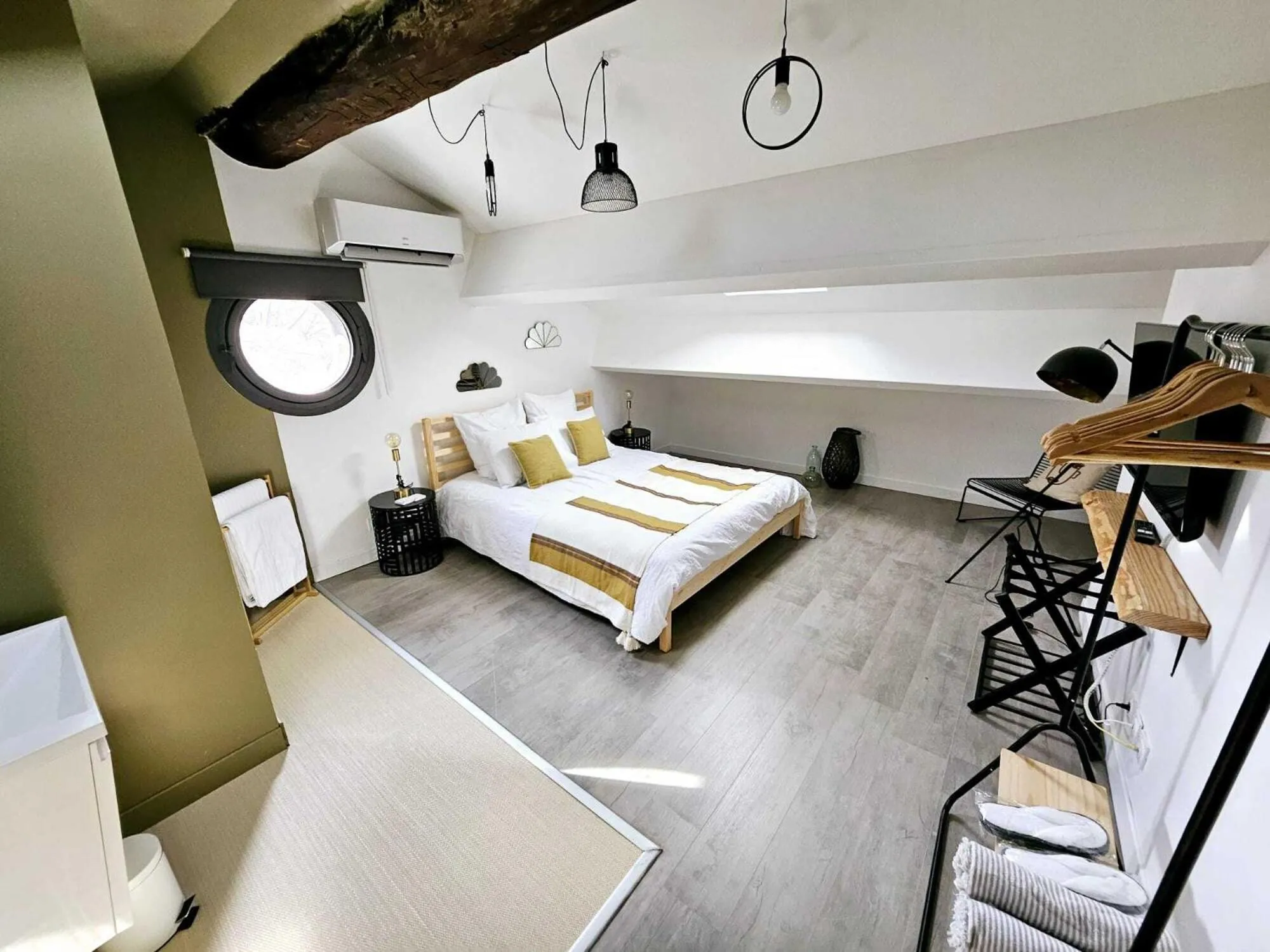 One-Bedroom Apartment with Garden View in La Maison Grivolas