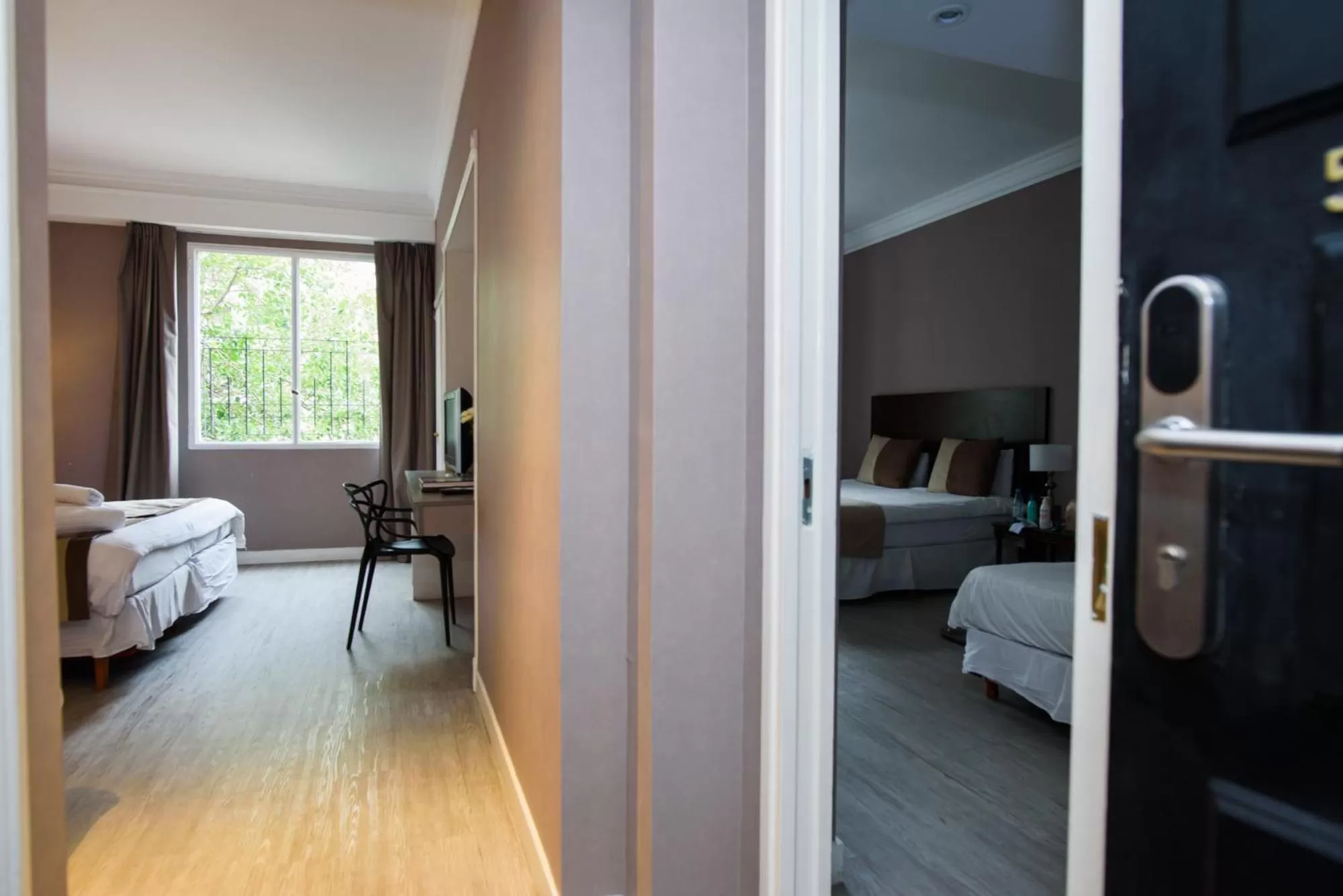 Two Connecting Rooms in 1253 Recoleta Small Hotel