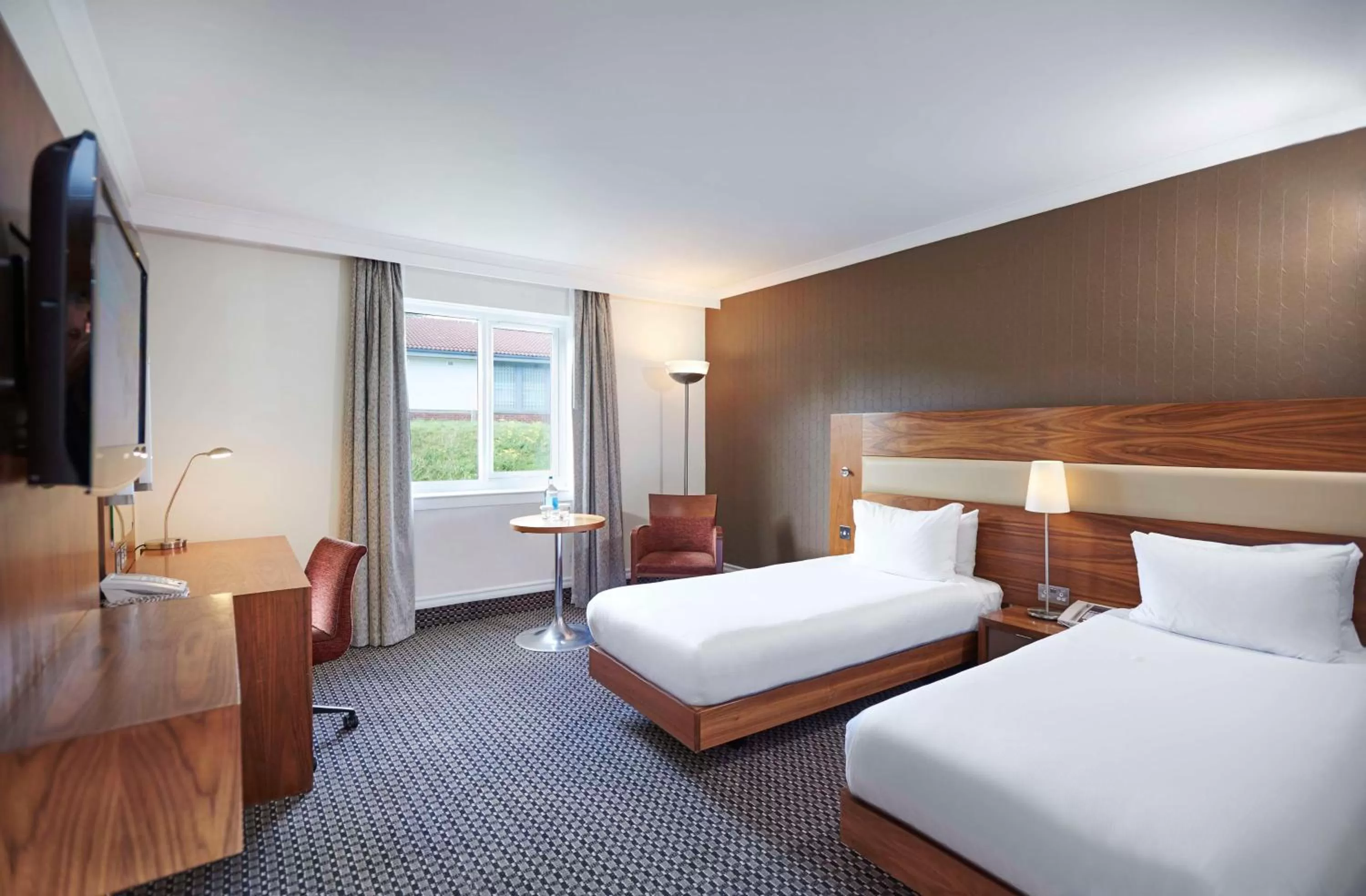 Twin Room in DoubleTree by Hilton Bristol North