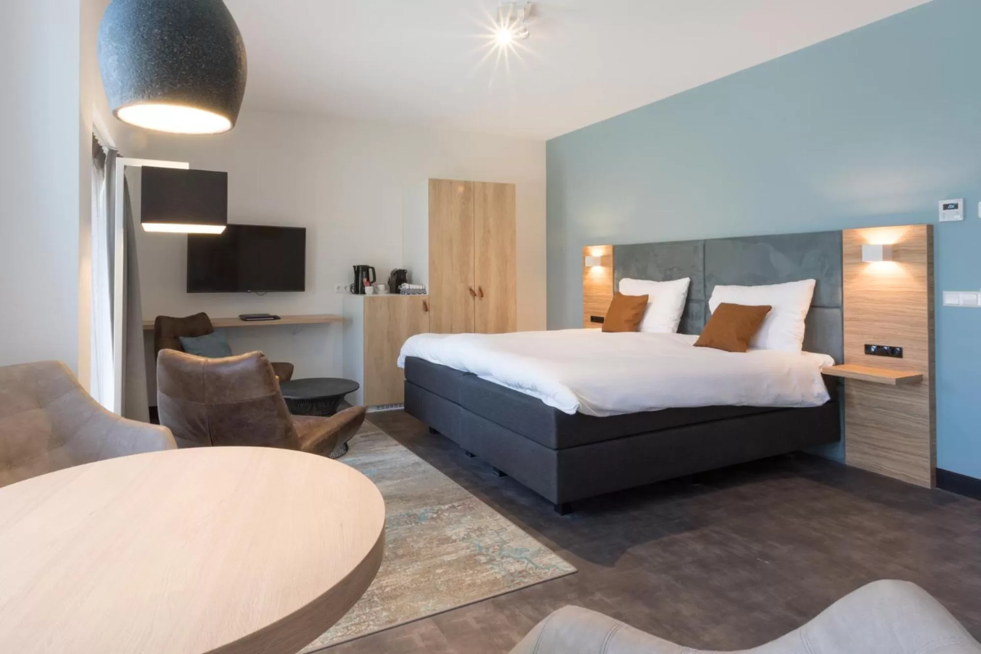 Superior Double Room (max. 1 dog allowed on request) in Hotel Kaap West I Kloeg Collection