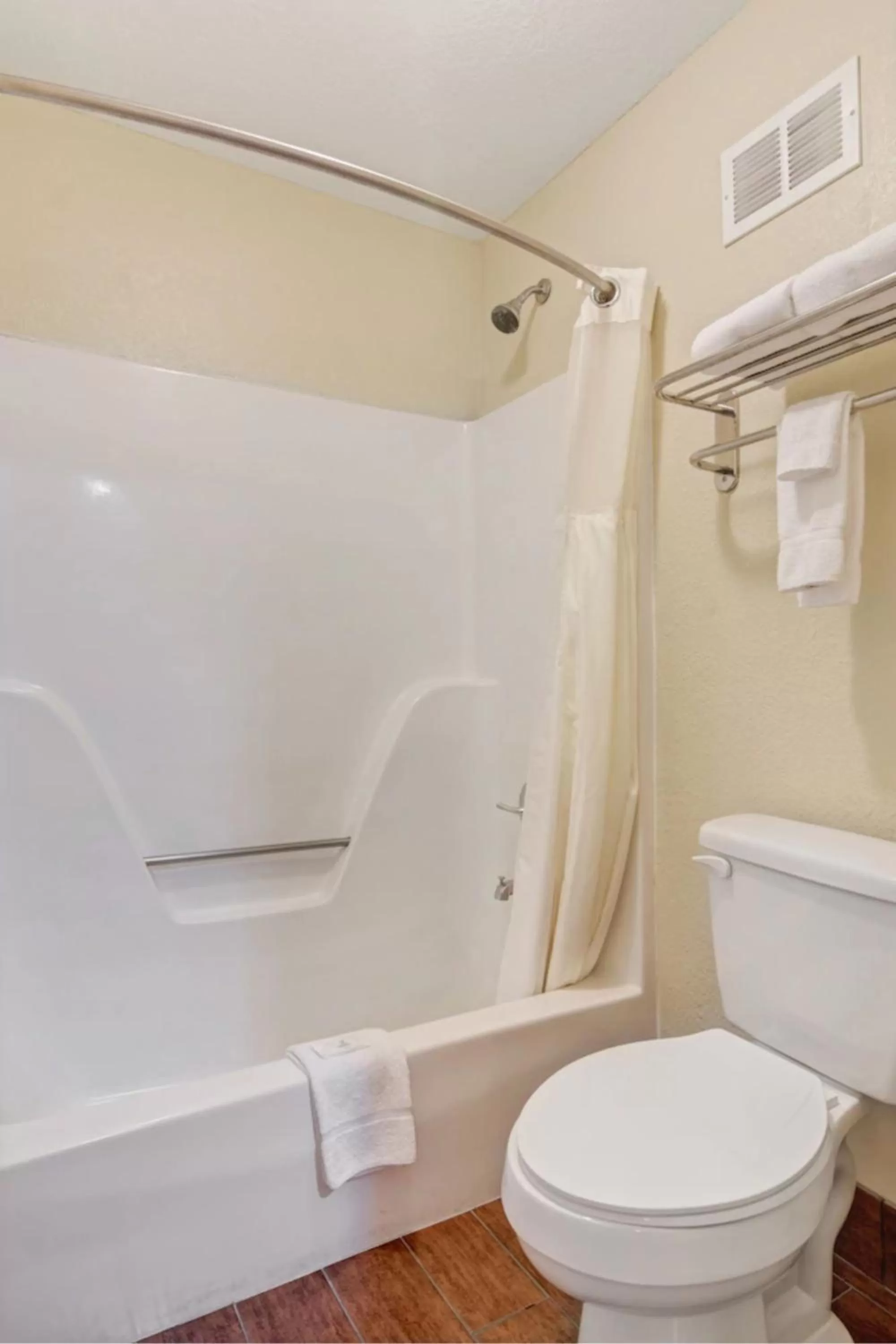 Double Room with Two Double Beds - Non-Smoking in Savannah Garden Hotel