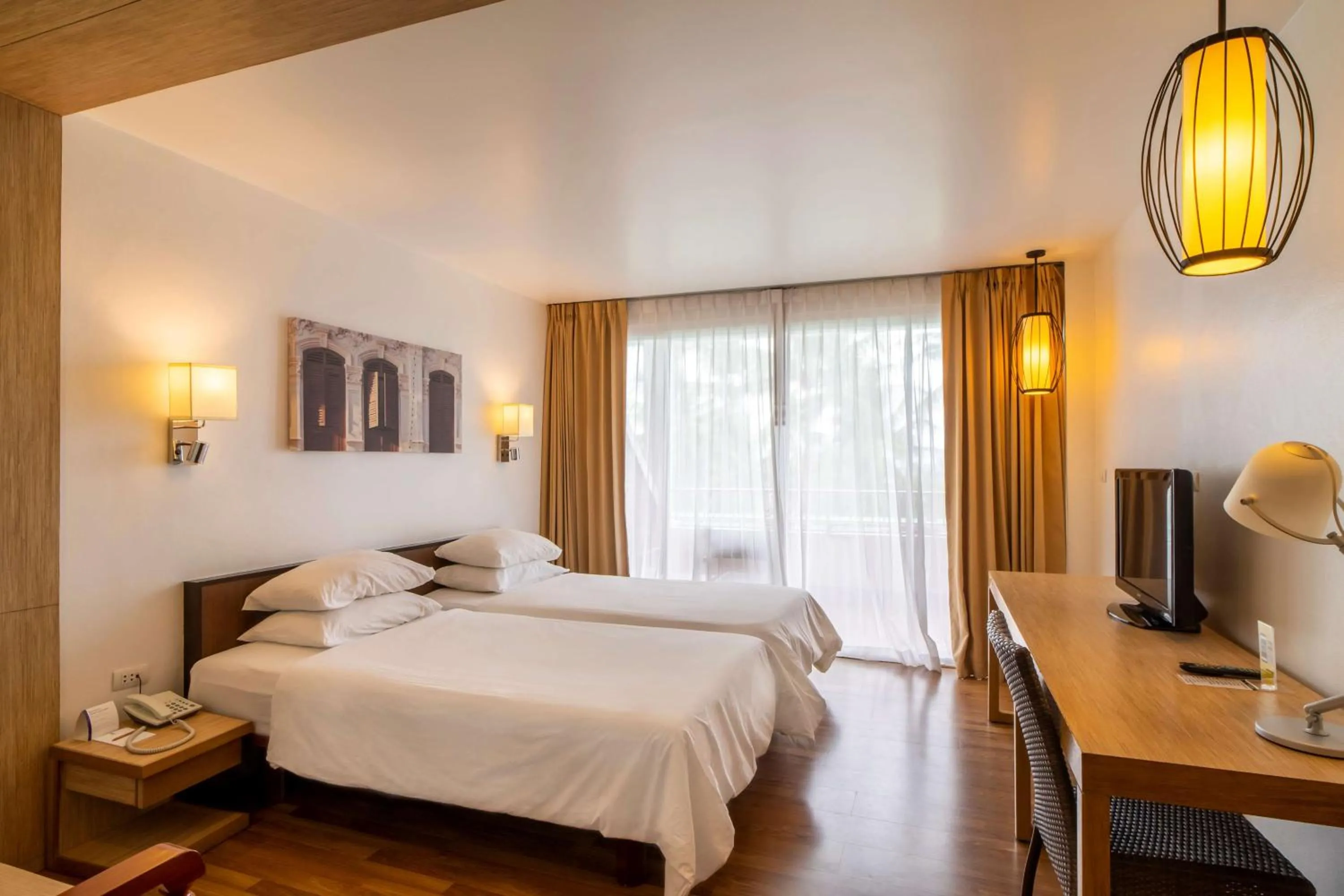 Deluxe Twin Room with Ocean View   in Best Western Phuket Ocean Resort