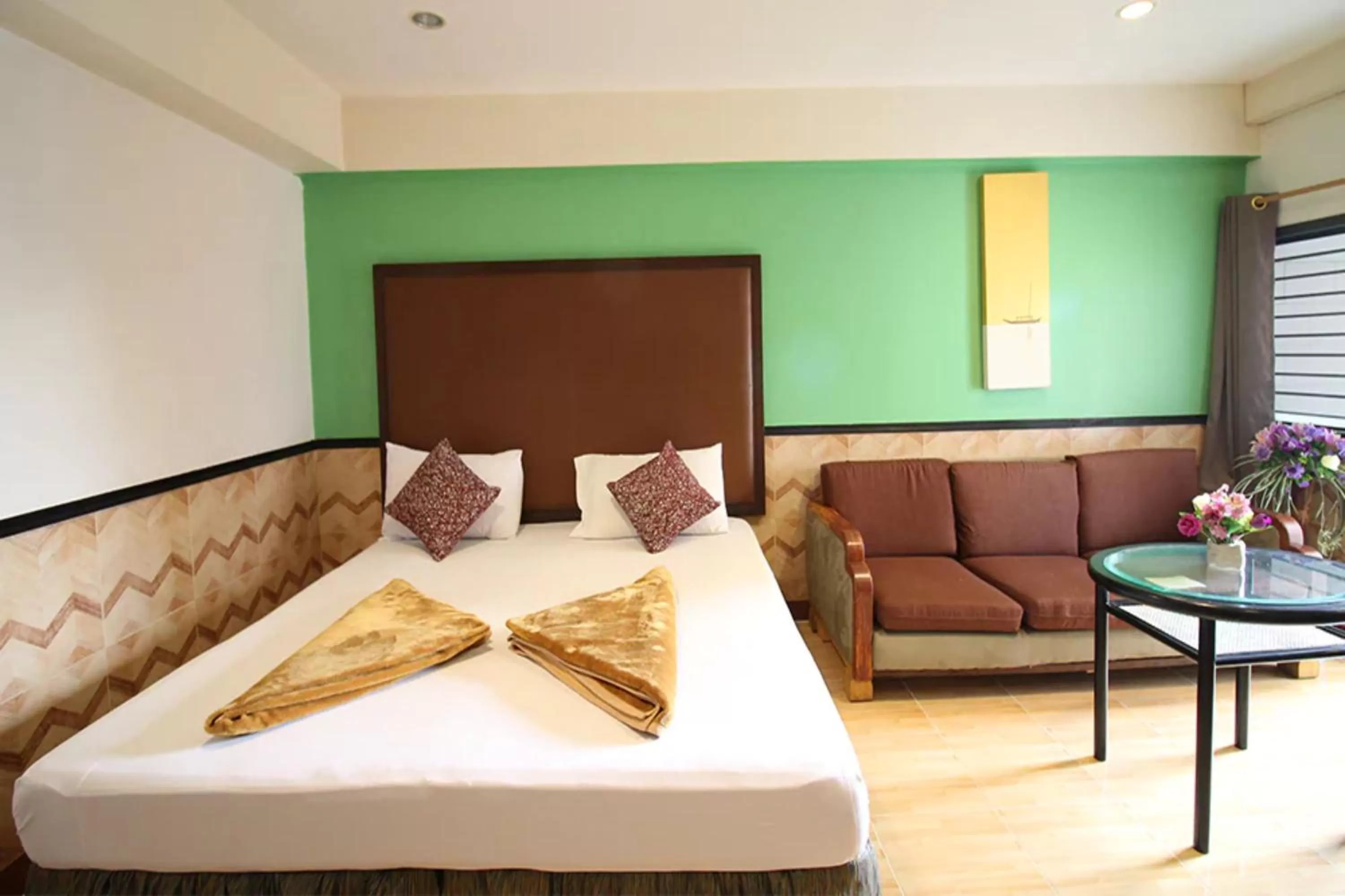 Standard Double Room in Kaya Place