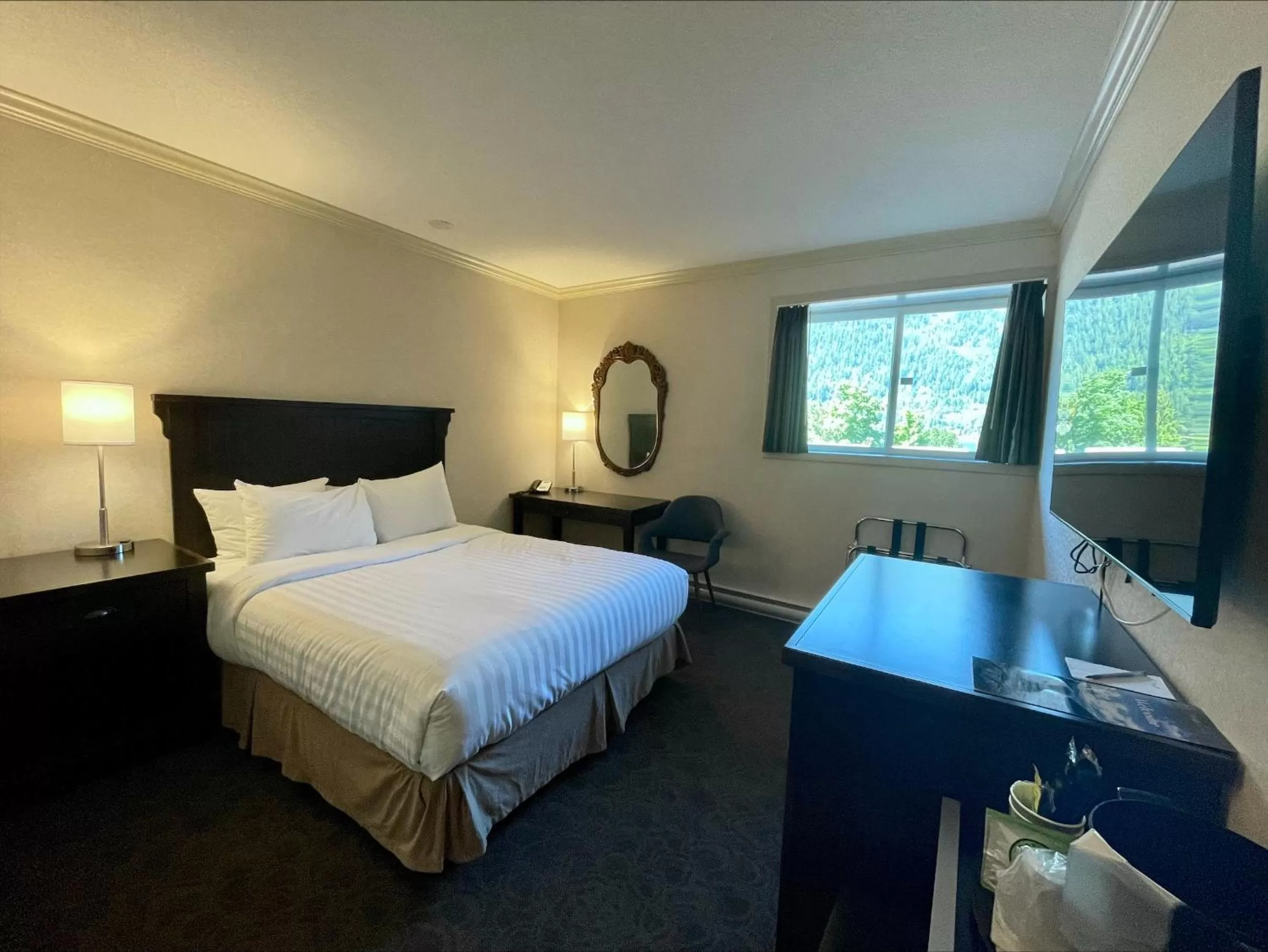 Budget Double Room in Prestige Inn Nelson