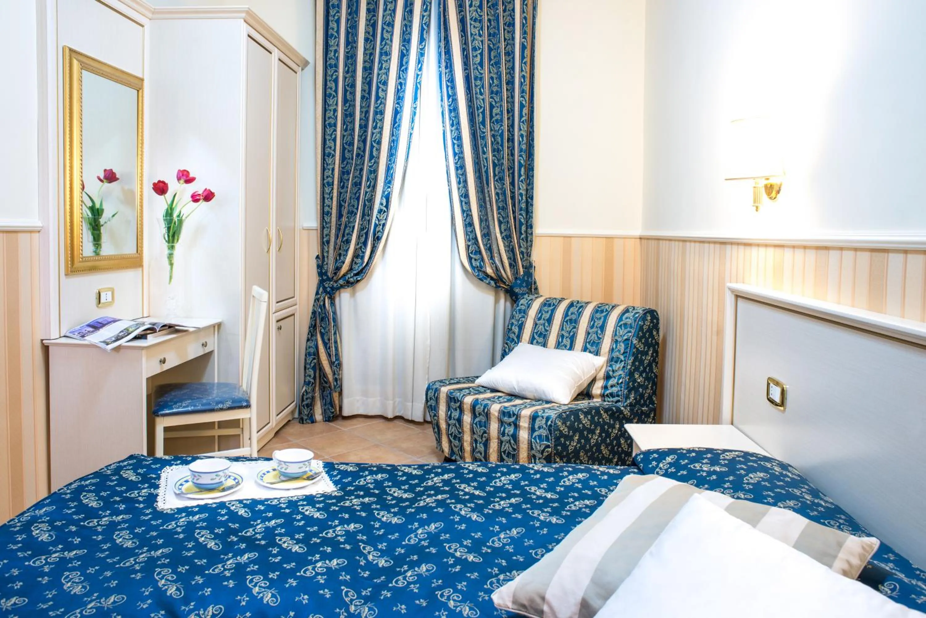 Triple Room in Hotel Anfiteatro Flavio