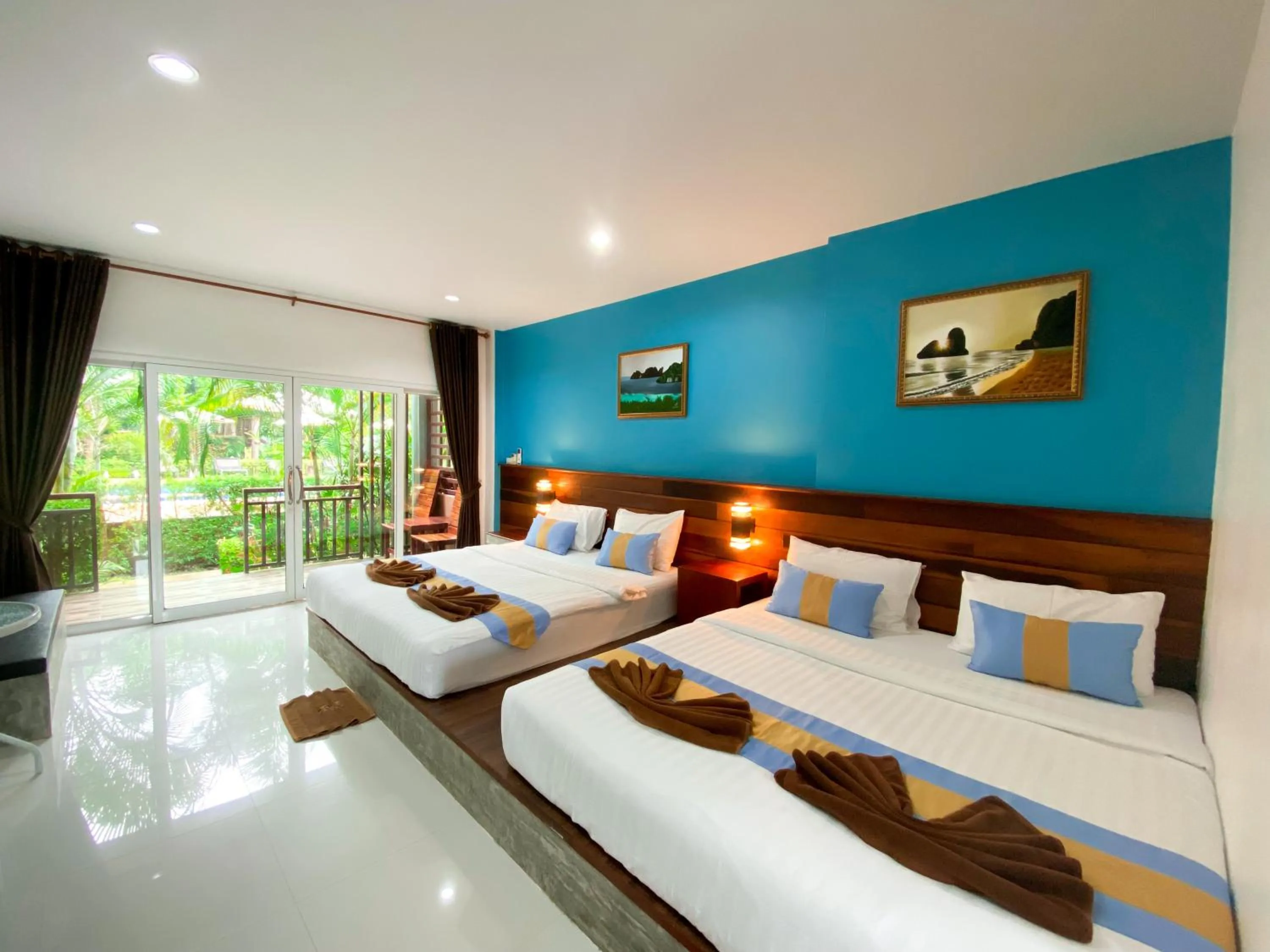 Family Room with Balcony in Hatzanda Lanta Resort - SHA Extra Plus