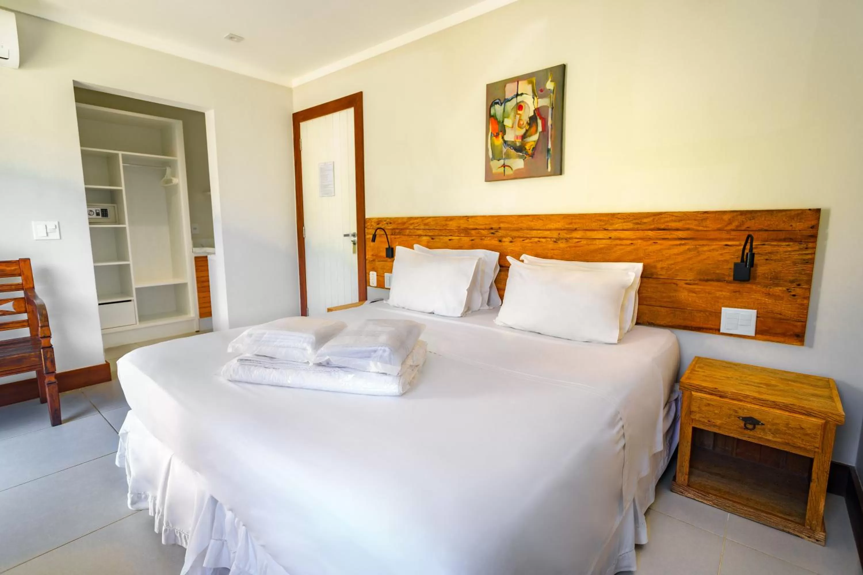 Suite in Apa Pau Brasil