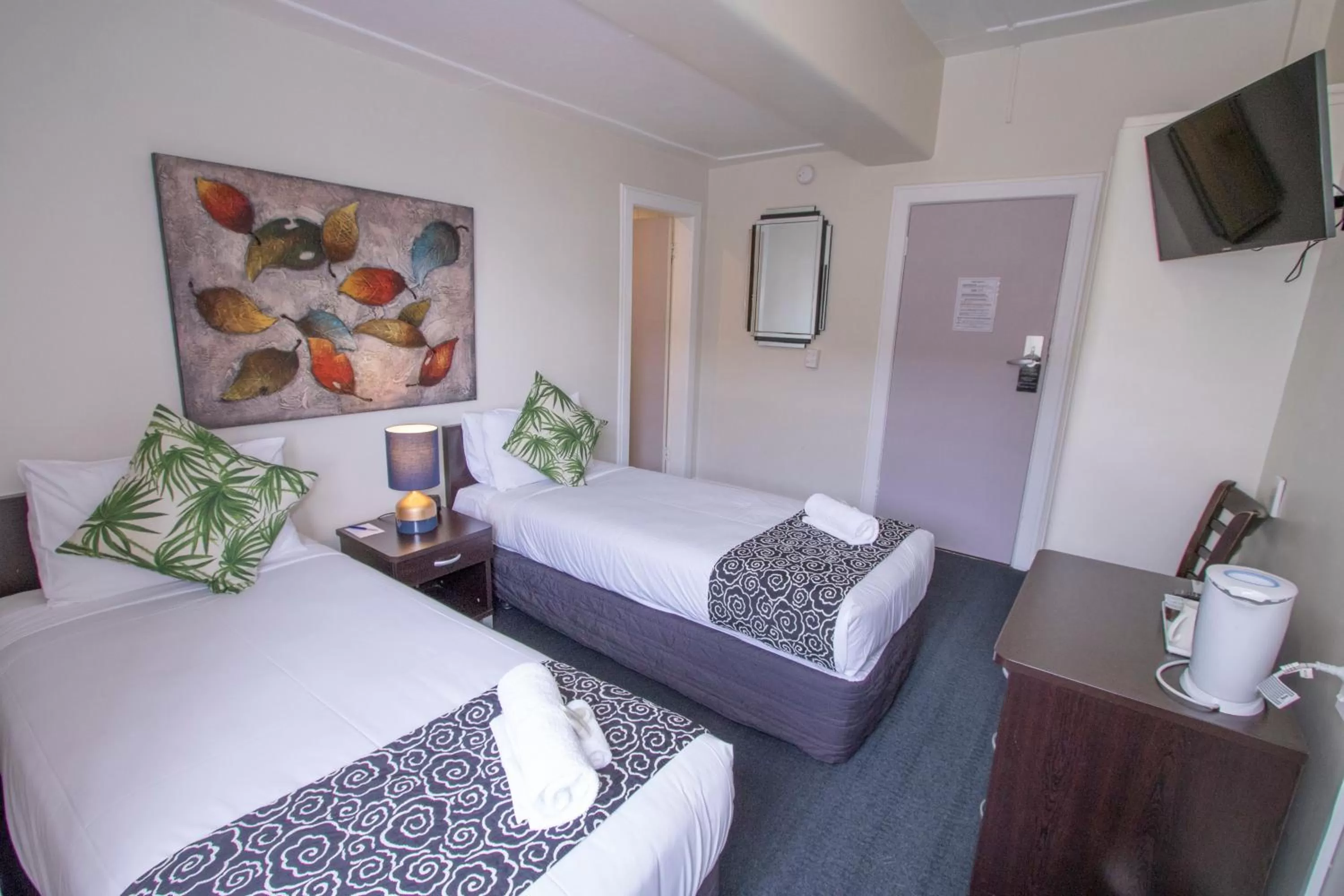 Double or Twin Room in Hotel Waterloo & Backpackers
