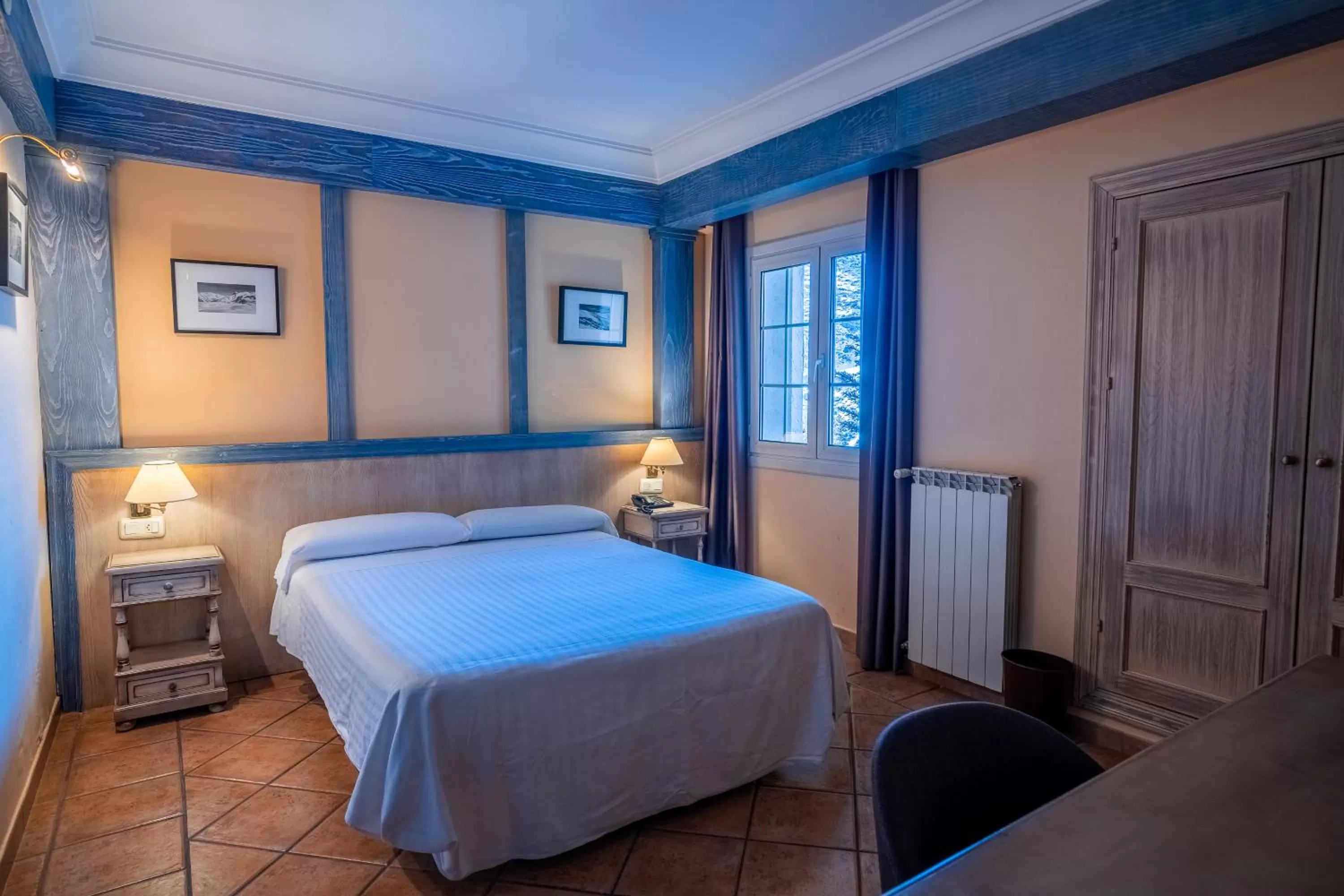 Single Room in The Mountains Hotel