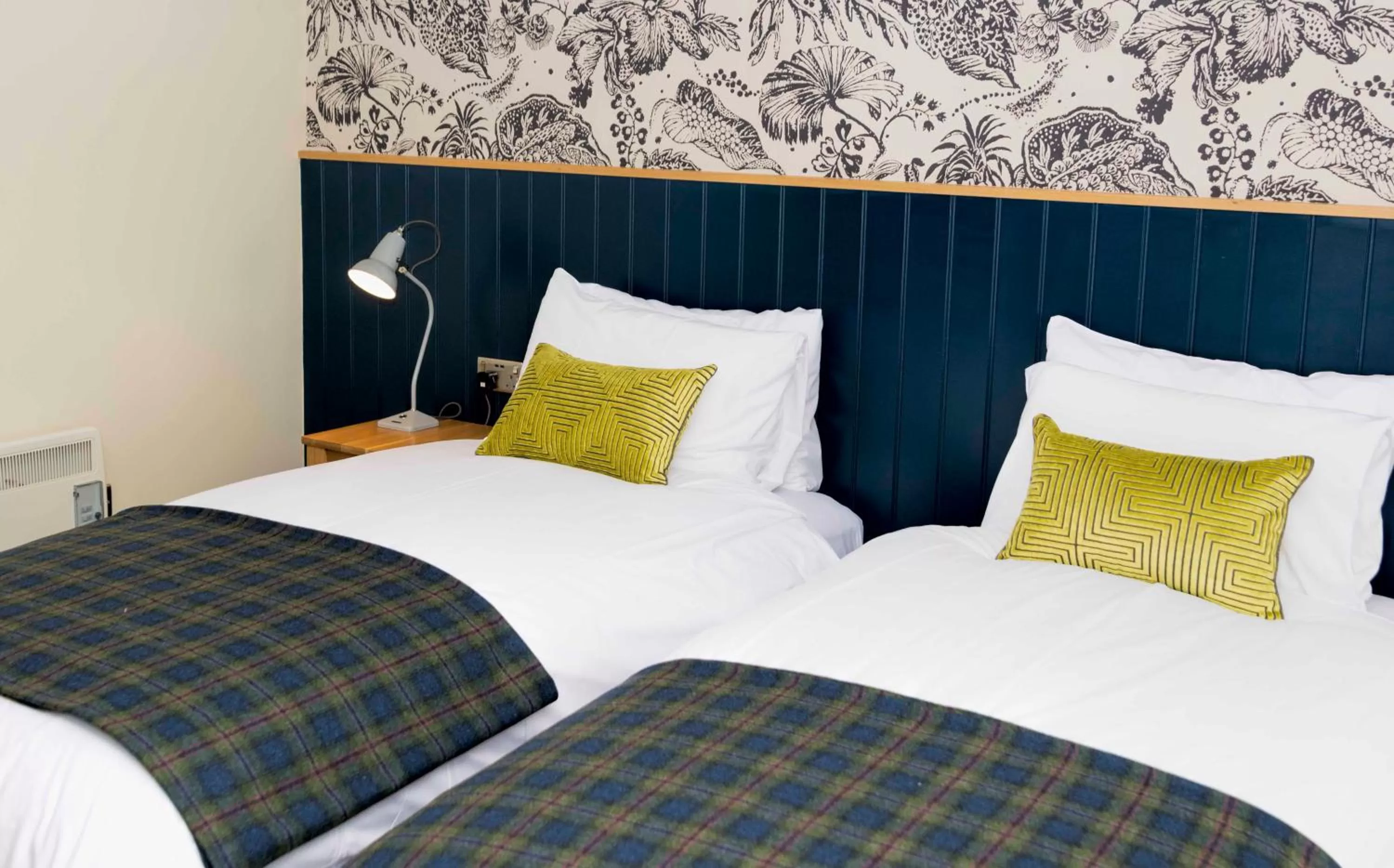 Standard Twin Room in Pen and Parchment by Greene King Inns