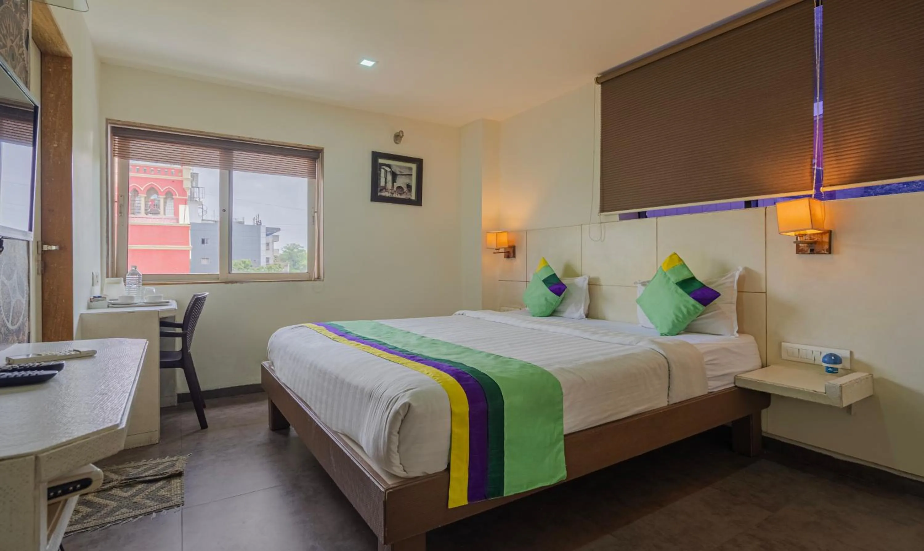 Deluxe Double Room in Hotel Casa, Vadodara