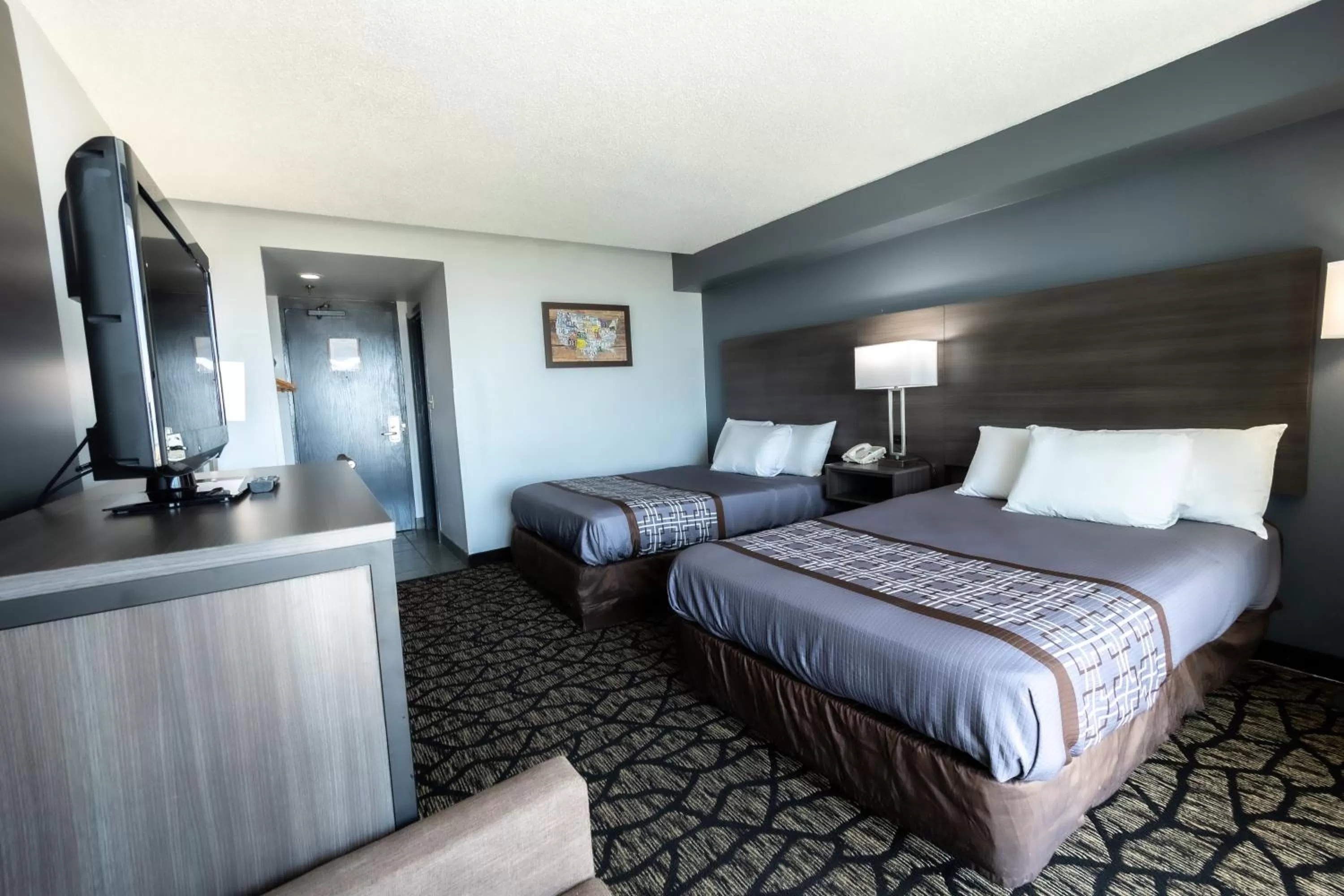 Double Room with Two Double Beds - Non-Smoking in Seaview Hotel