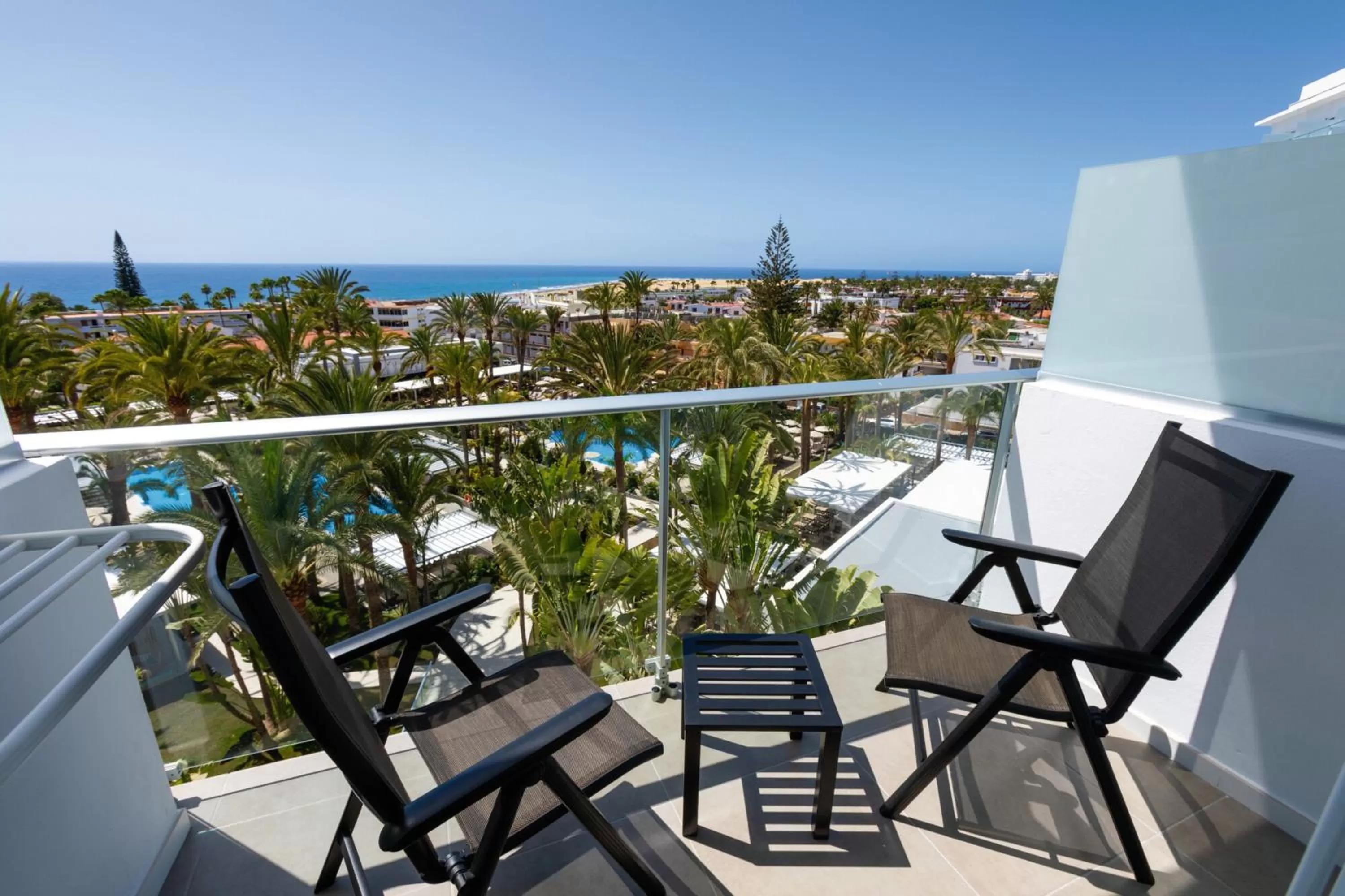 Double Room with Balcony and Sea View in Hotel Riu Palace Palmeras - All Inclusive