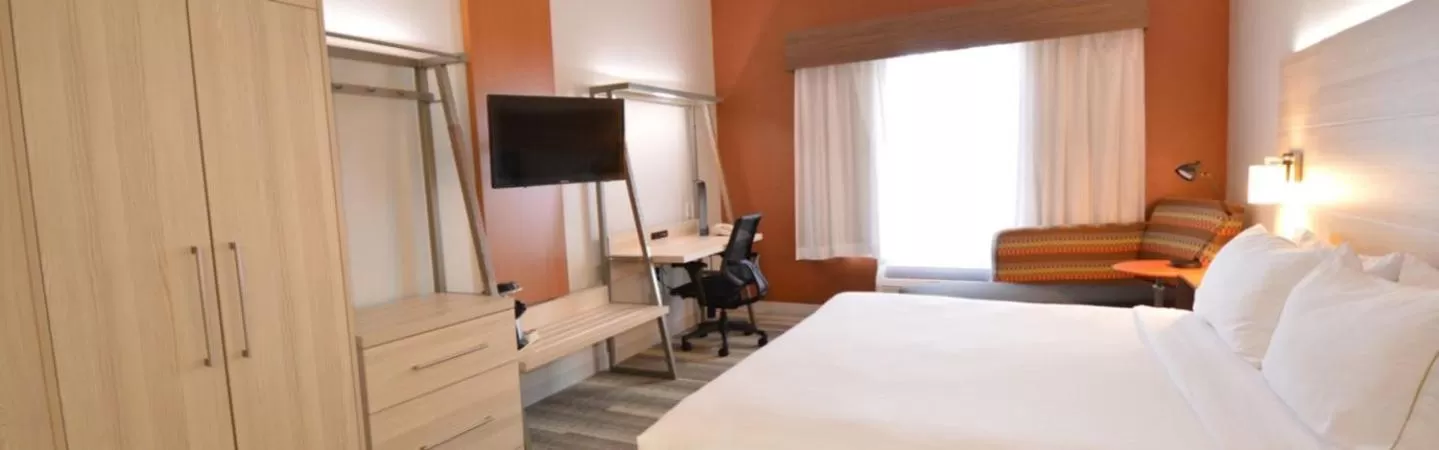 Holiday Inn Express Toledo-Oregon by IHG