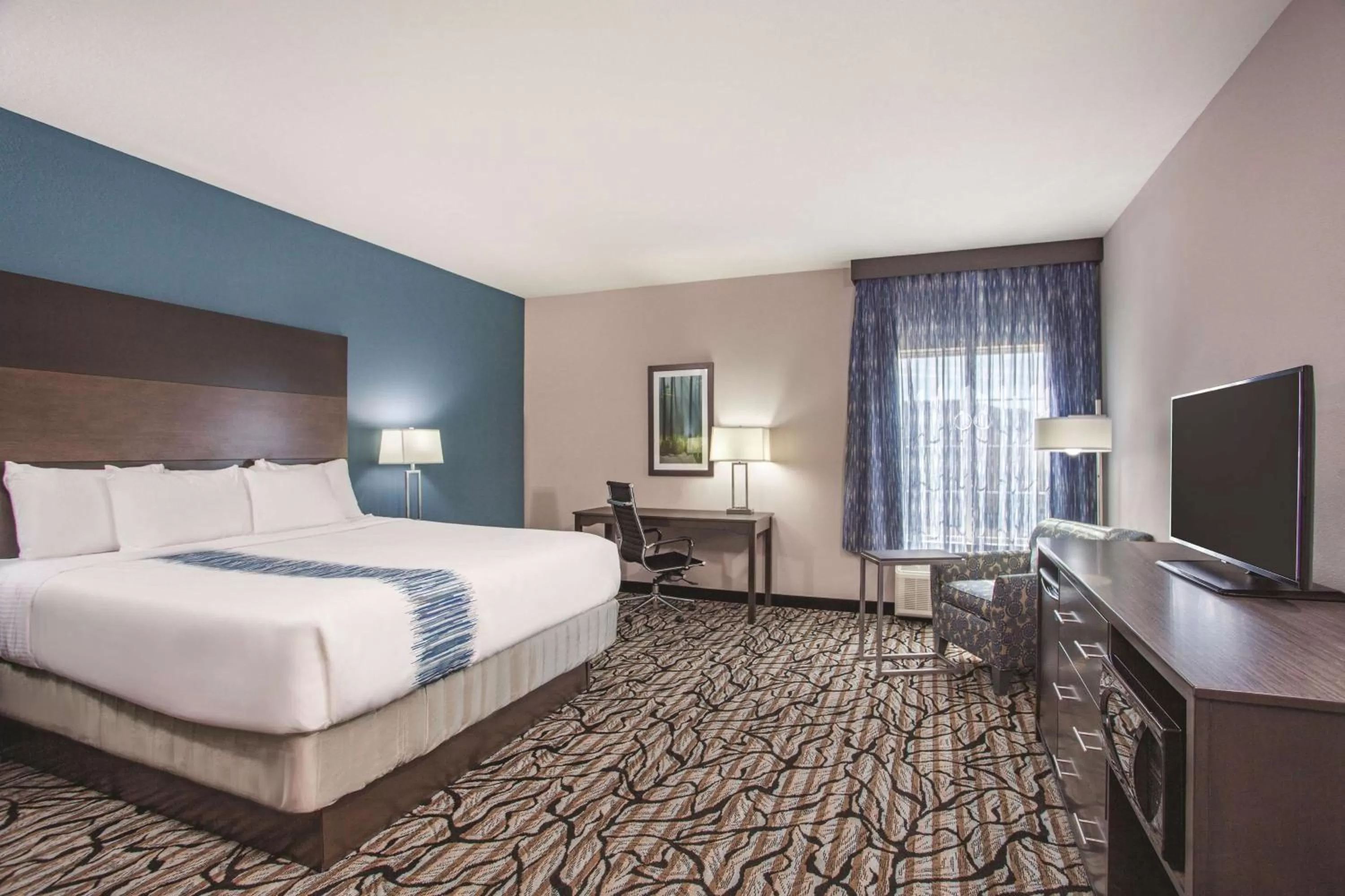 King Room - Disability Access in La Quinta by Wyndham Cullman