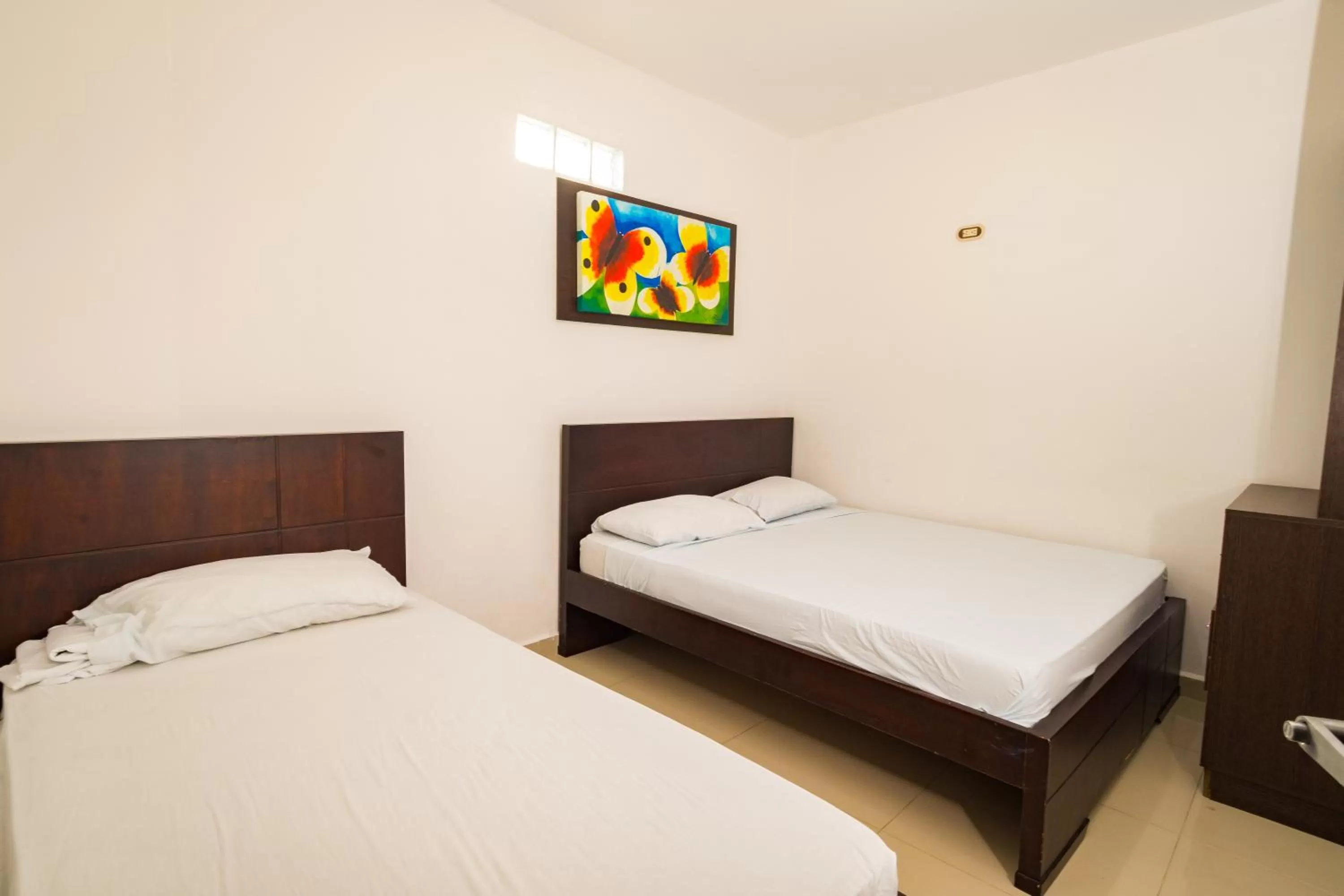 Twin Room in Genesis Hotel