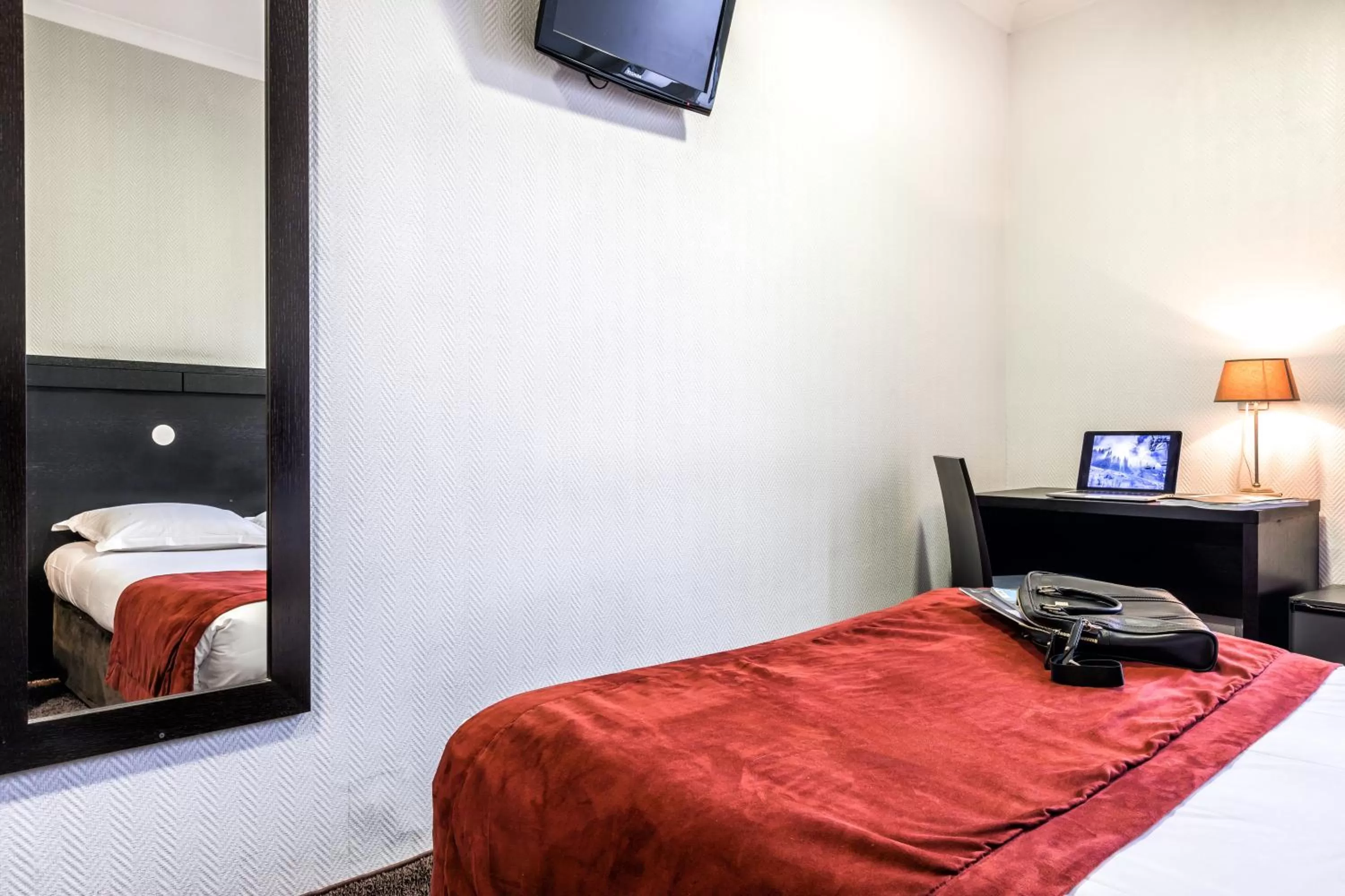 Single Room in Hotel De Suède