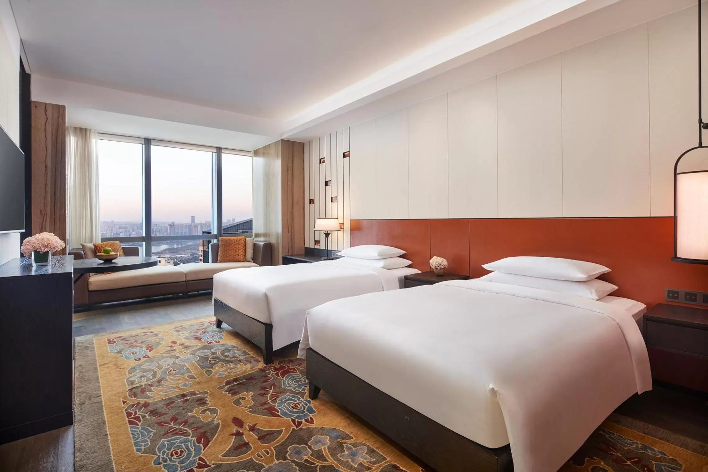 Grand Twin Room with River View in Grand Hyatt Changsha