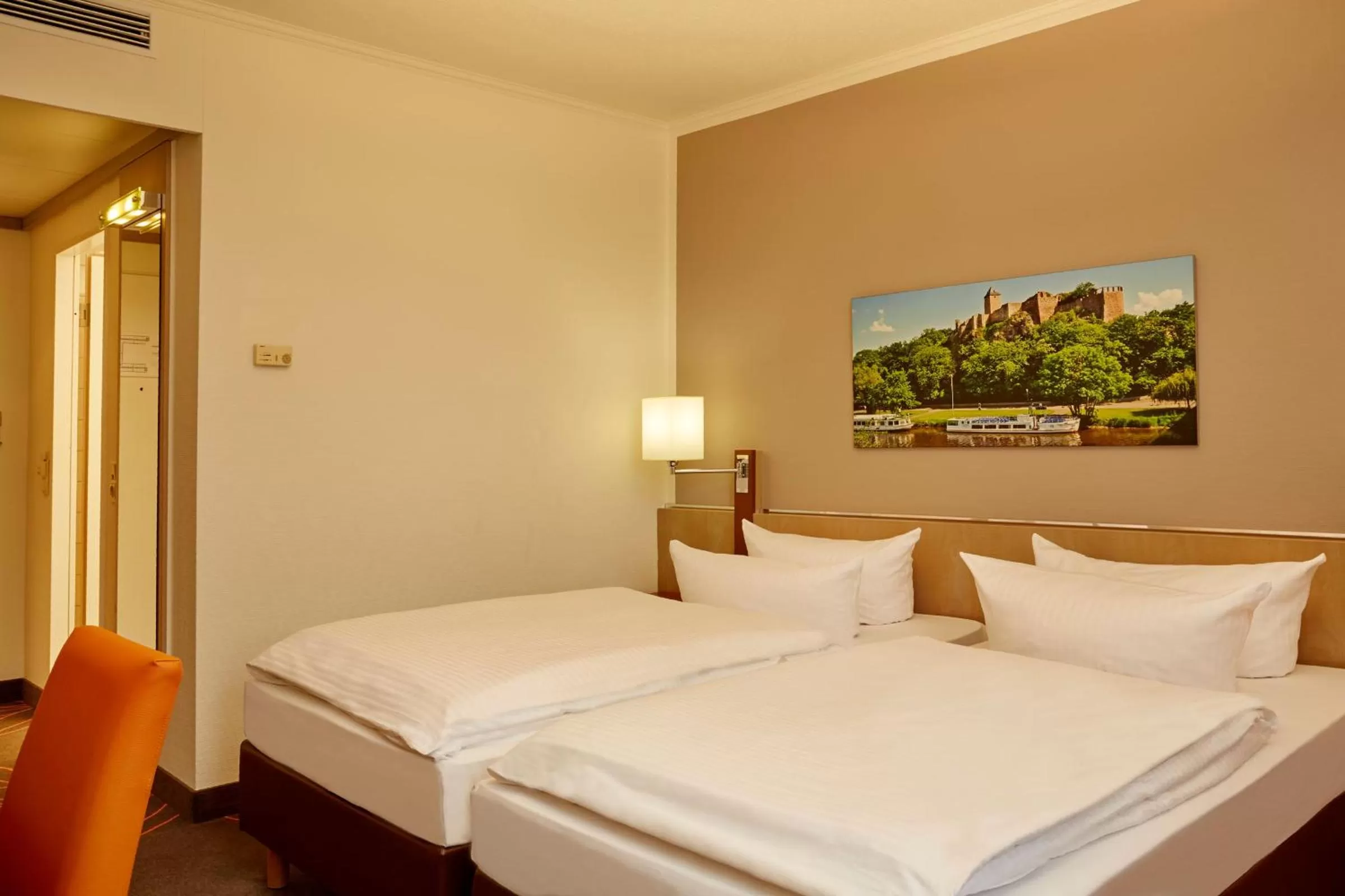 Comfort Double or Twin Room in H+ Hotel Leipzig-Halle