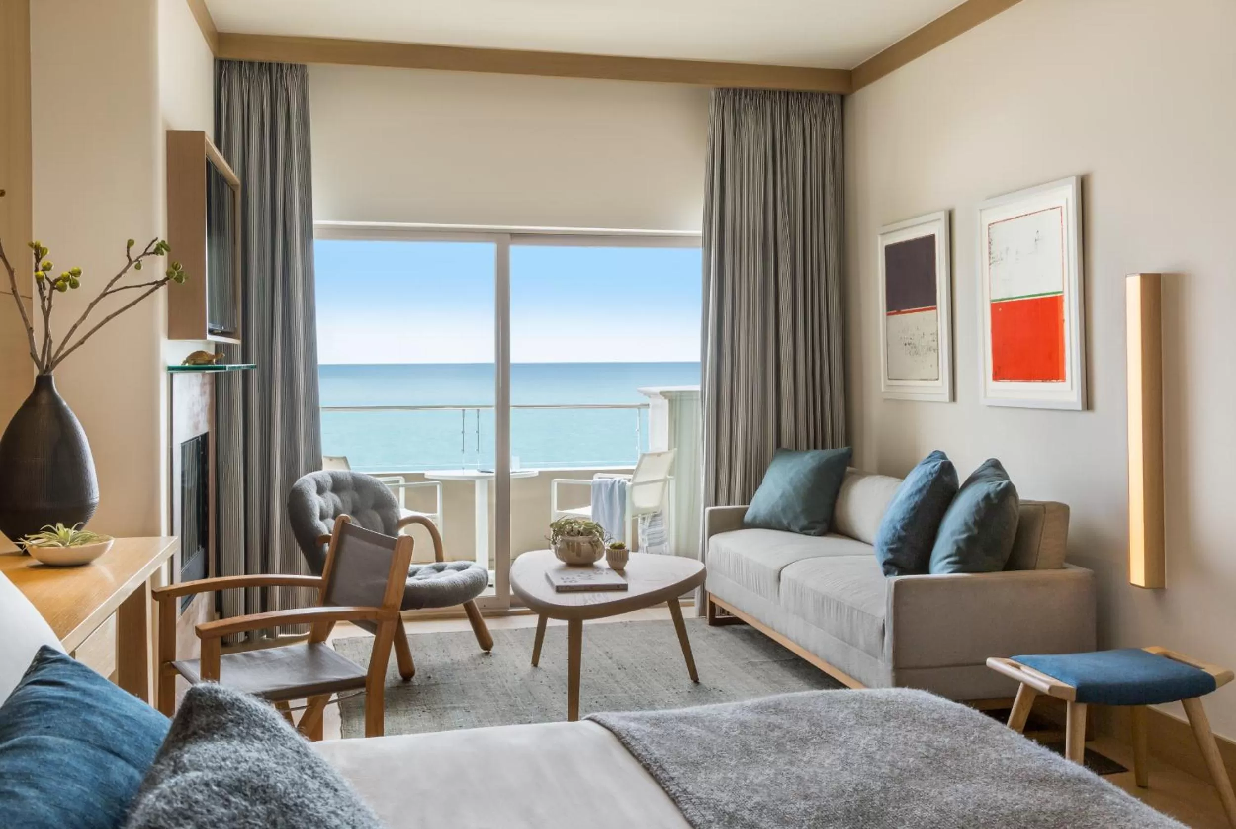 King Premier Oceanfront in Malibu Beach Inn