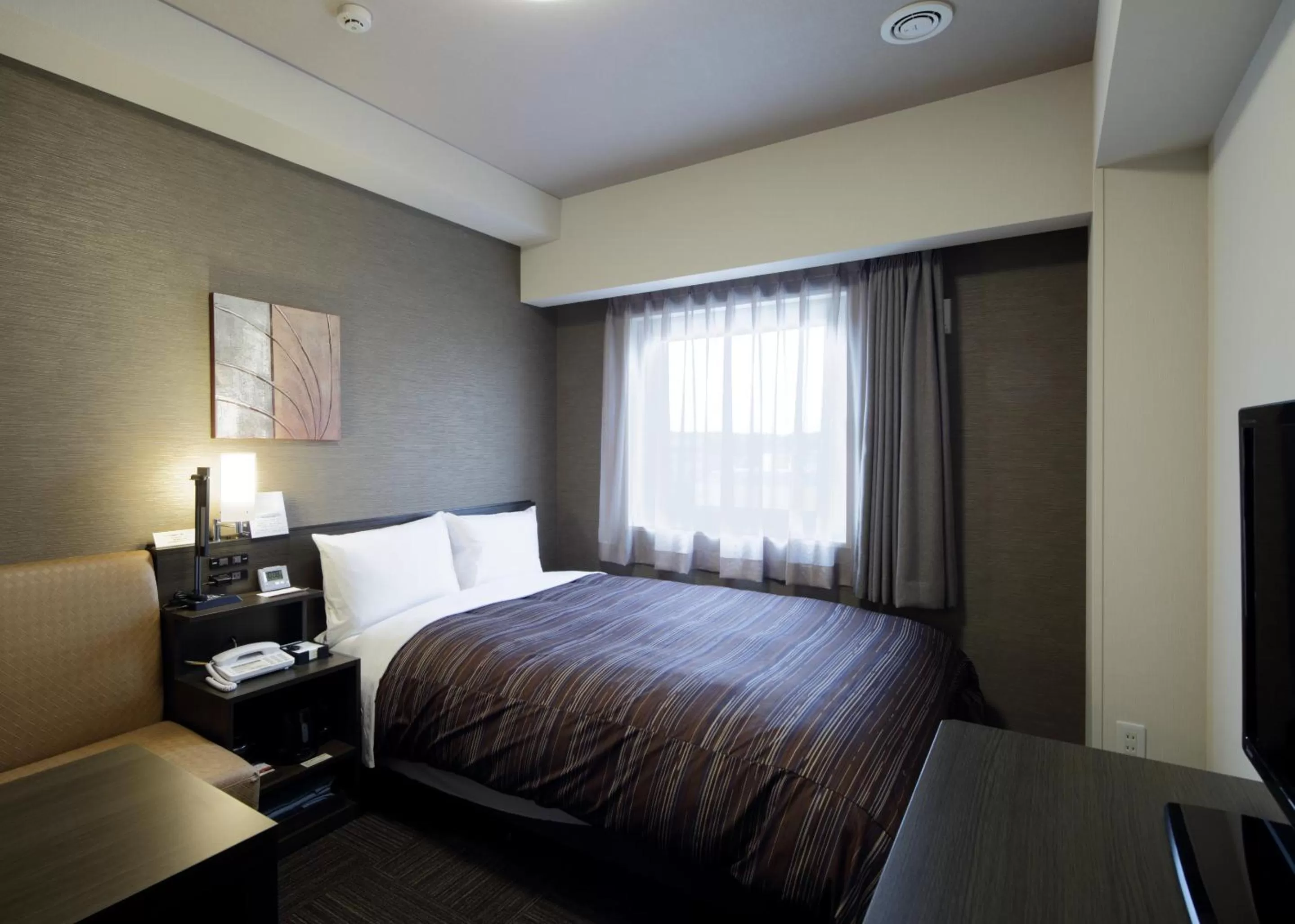 Double Room with Small Double Bed - single occupancy - Non-Smoking in Hotel Route-Inn Kurashiki Mizushima
